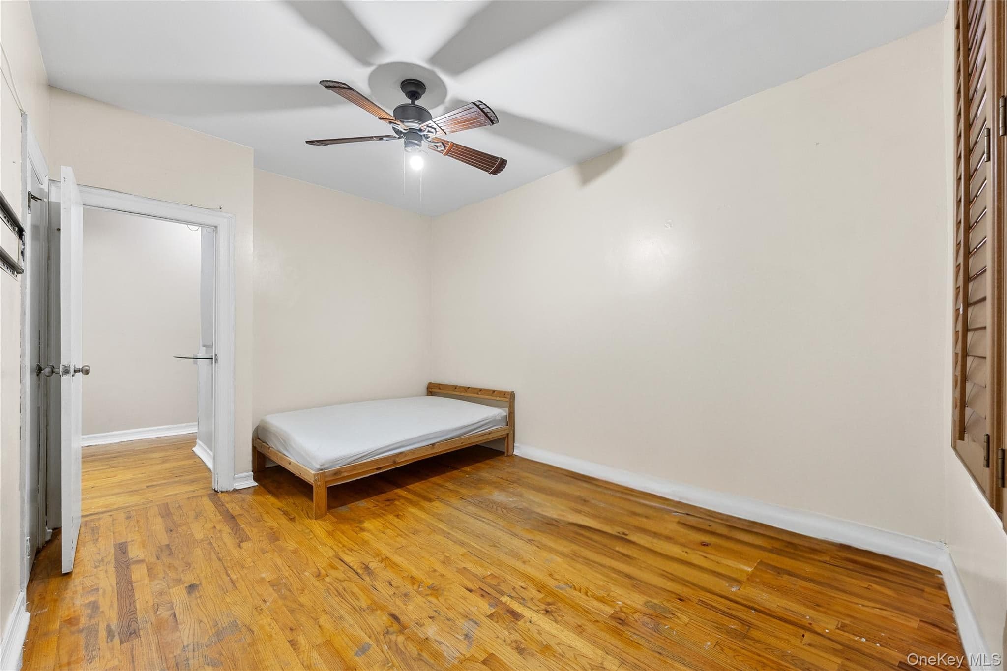 1670 Longfellow Avenue Unit: 3J thumbnail 6