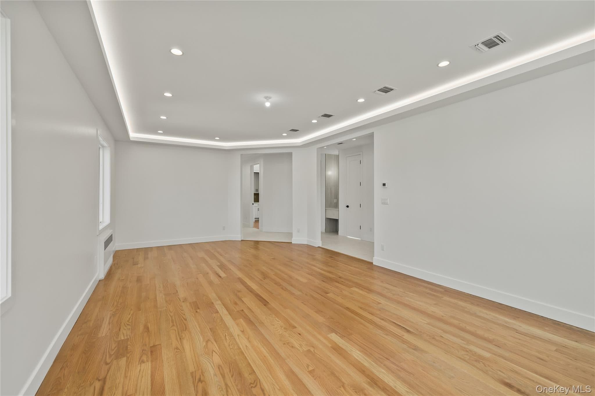 37 Ewing Avenue Unit: 202 thumbnail 12