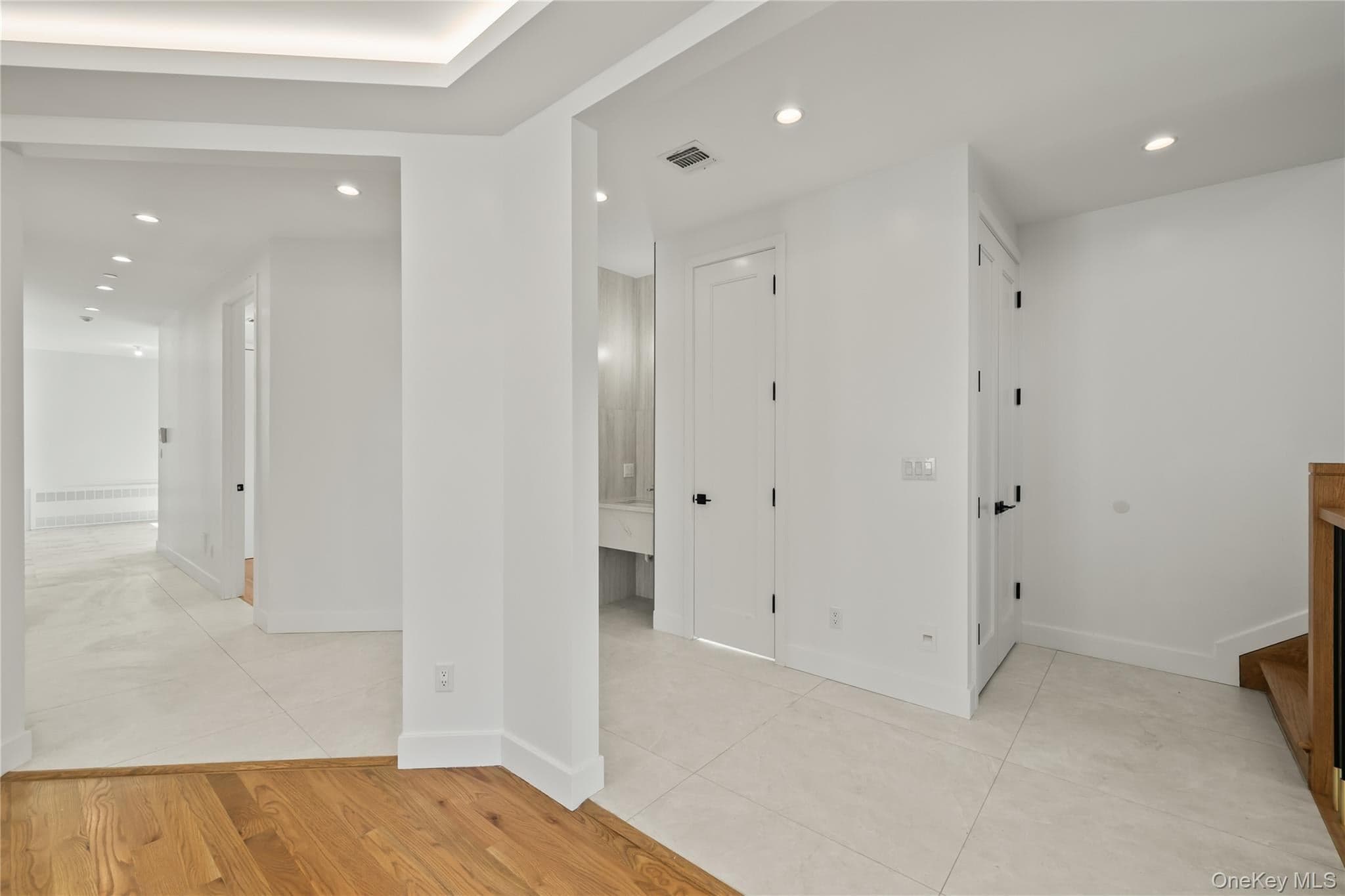 37 Ewing Avenue Unit: 202 thumbnail 11