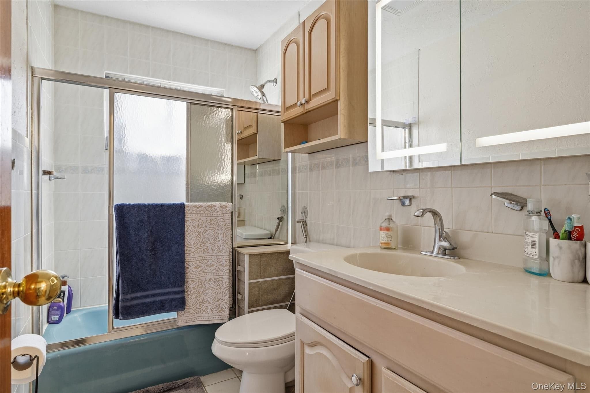 921 Edwards Boulevard thumbnail 14