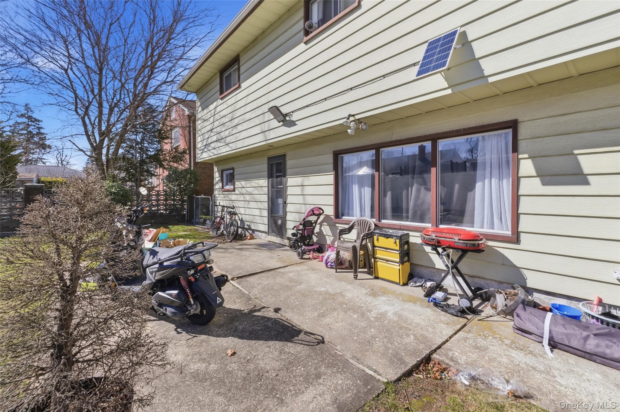 921 Edwards Boulevard thumbnail 23