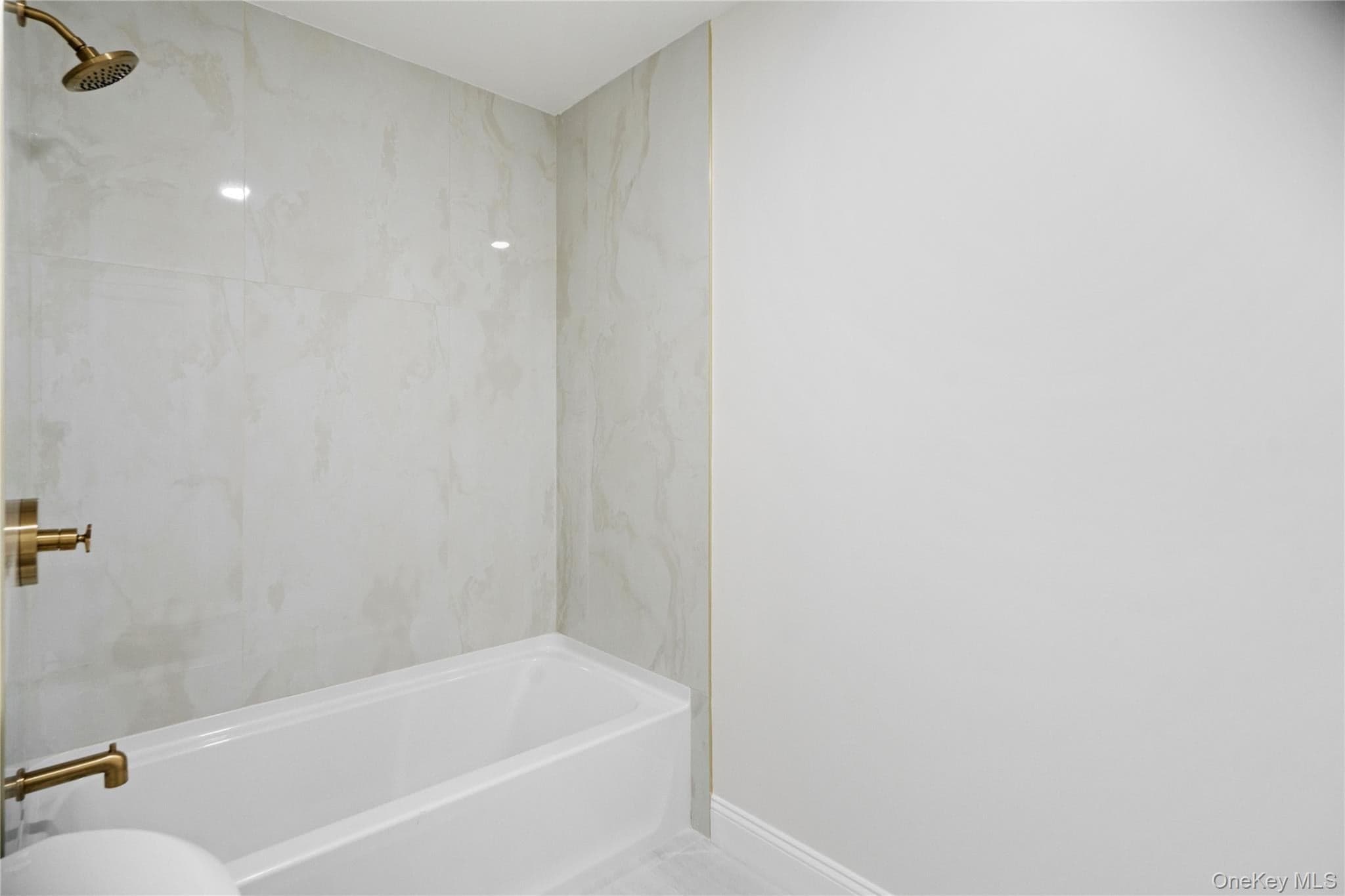 41 Cove Road thumbnail 45