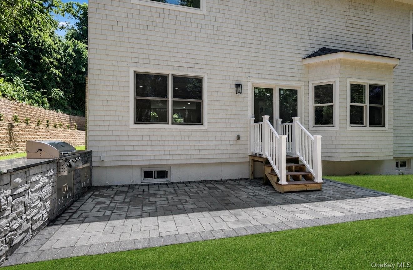 41 Cove Road thumbnail 49