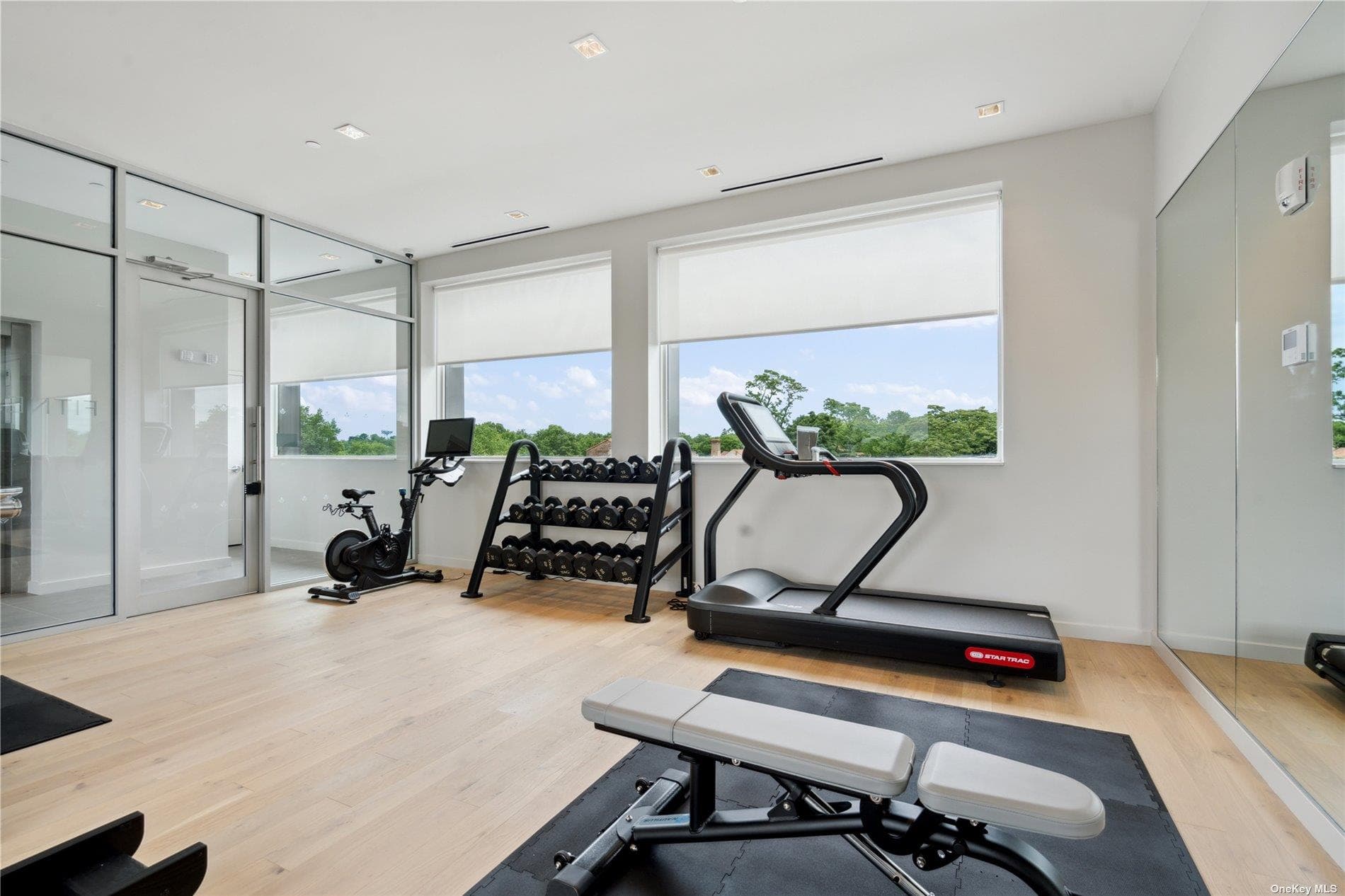 218 Middle Neck Road Unit: 107 thumbnail 20