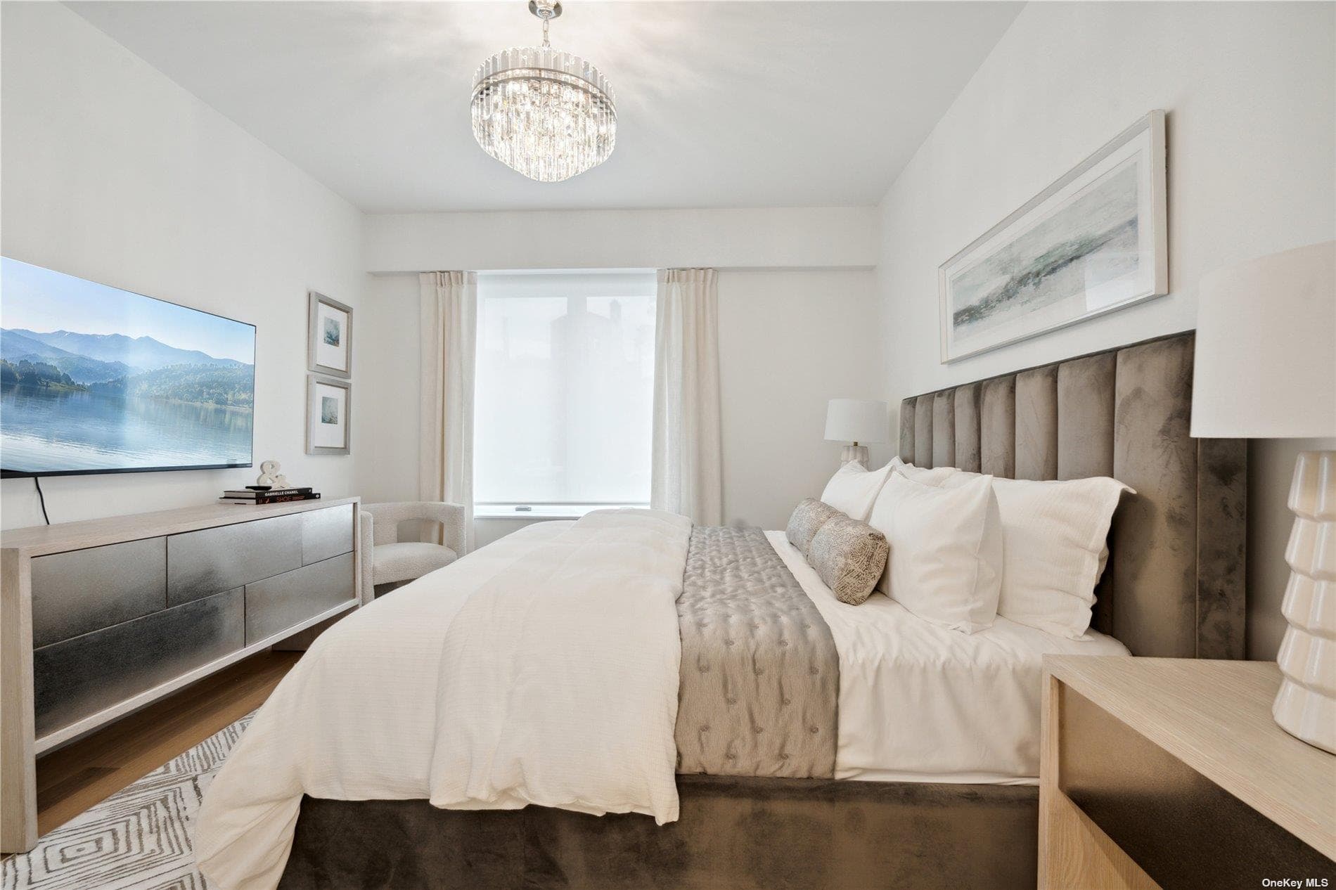 218 Middle Neck Road Unit: 107 thumbnail 7