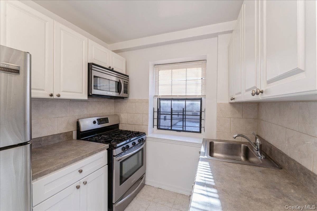 78-11 Main Street Unit: 1G thumbnail 9