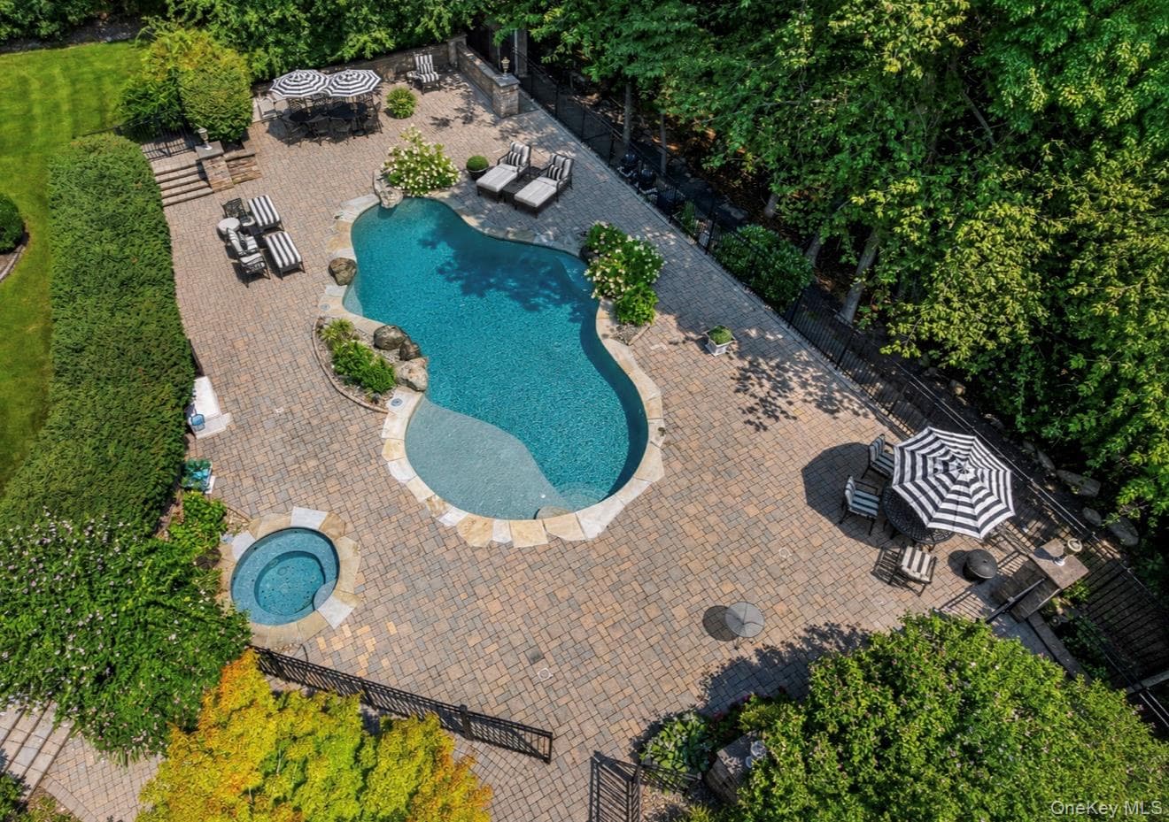12 Rollingwood Drive thumbnail 49