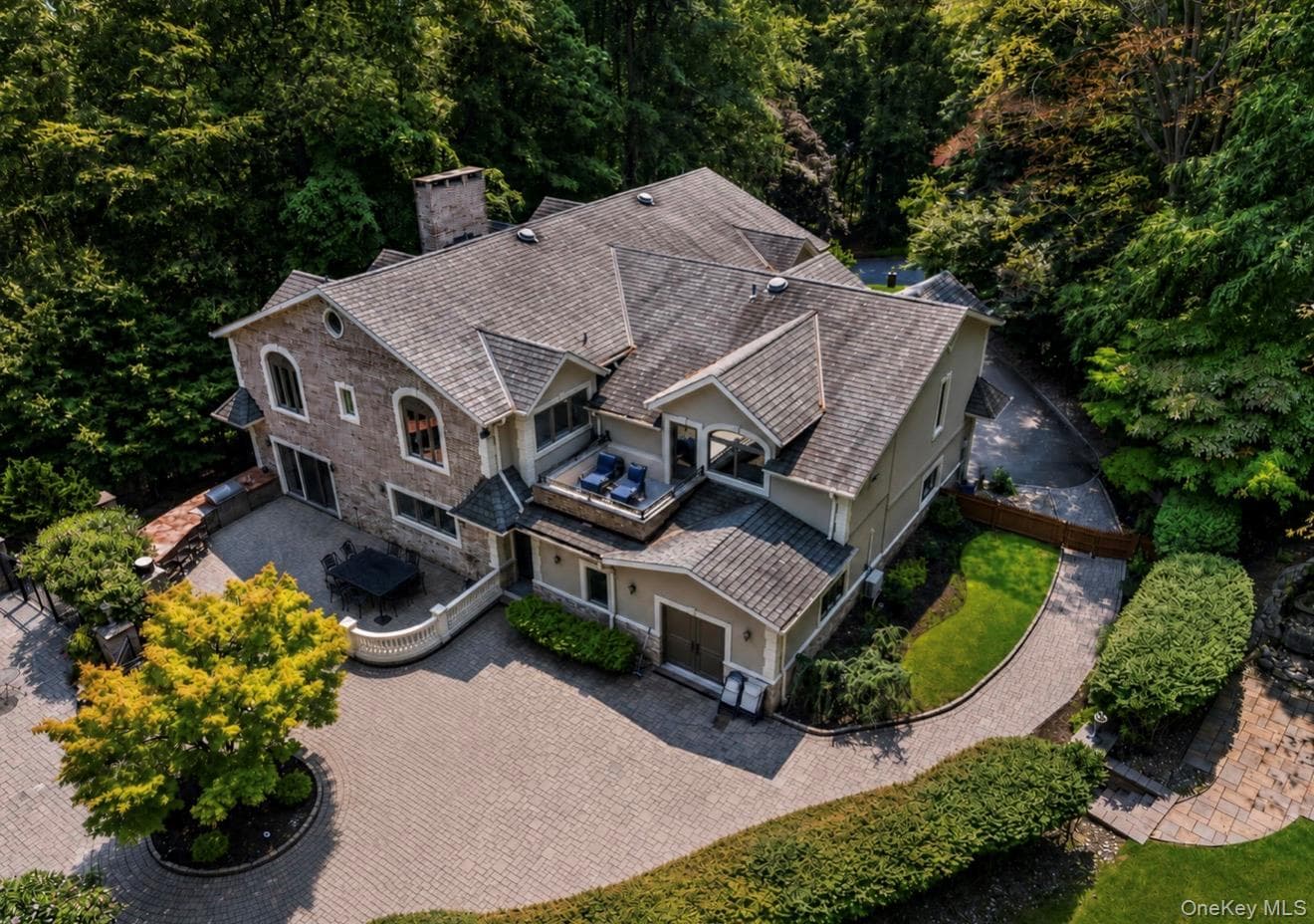 12 Rollingwood Drive thumbnail 4