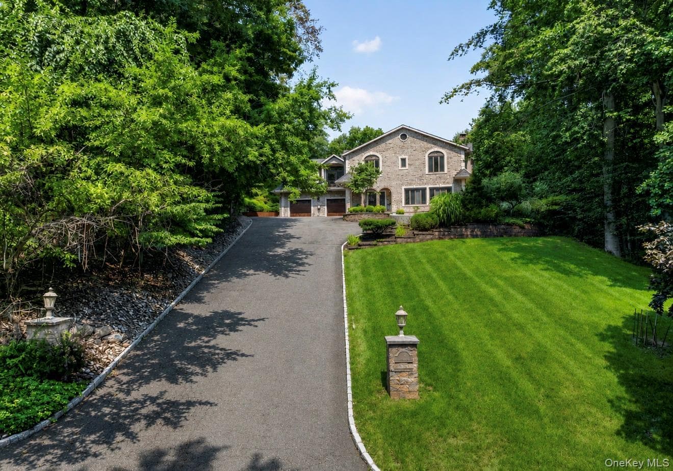 12 Rollingwood Drive thumbnail 6