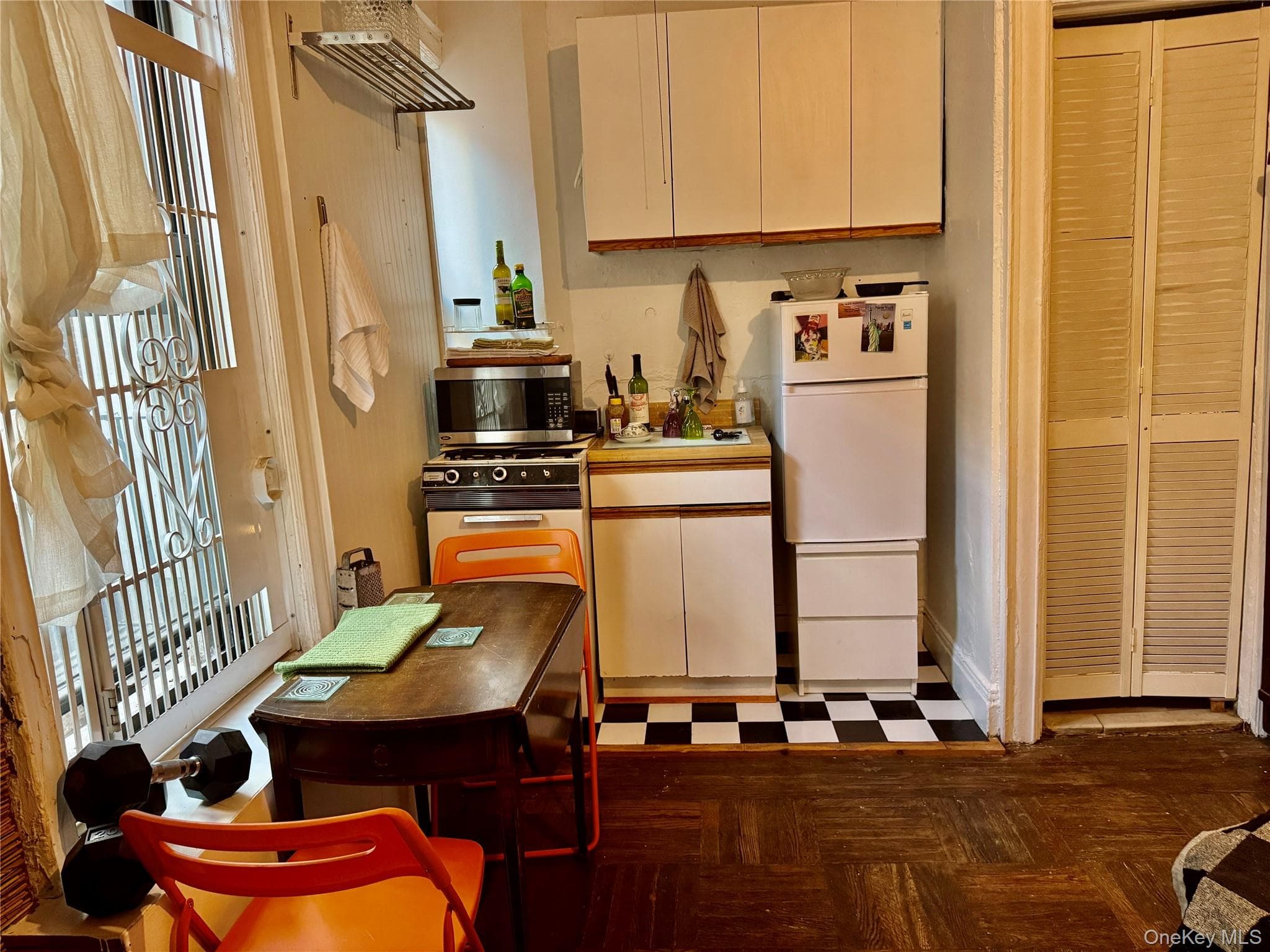 4-6 West 105th St ST Unit: #5b thumbnail 7