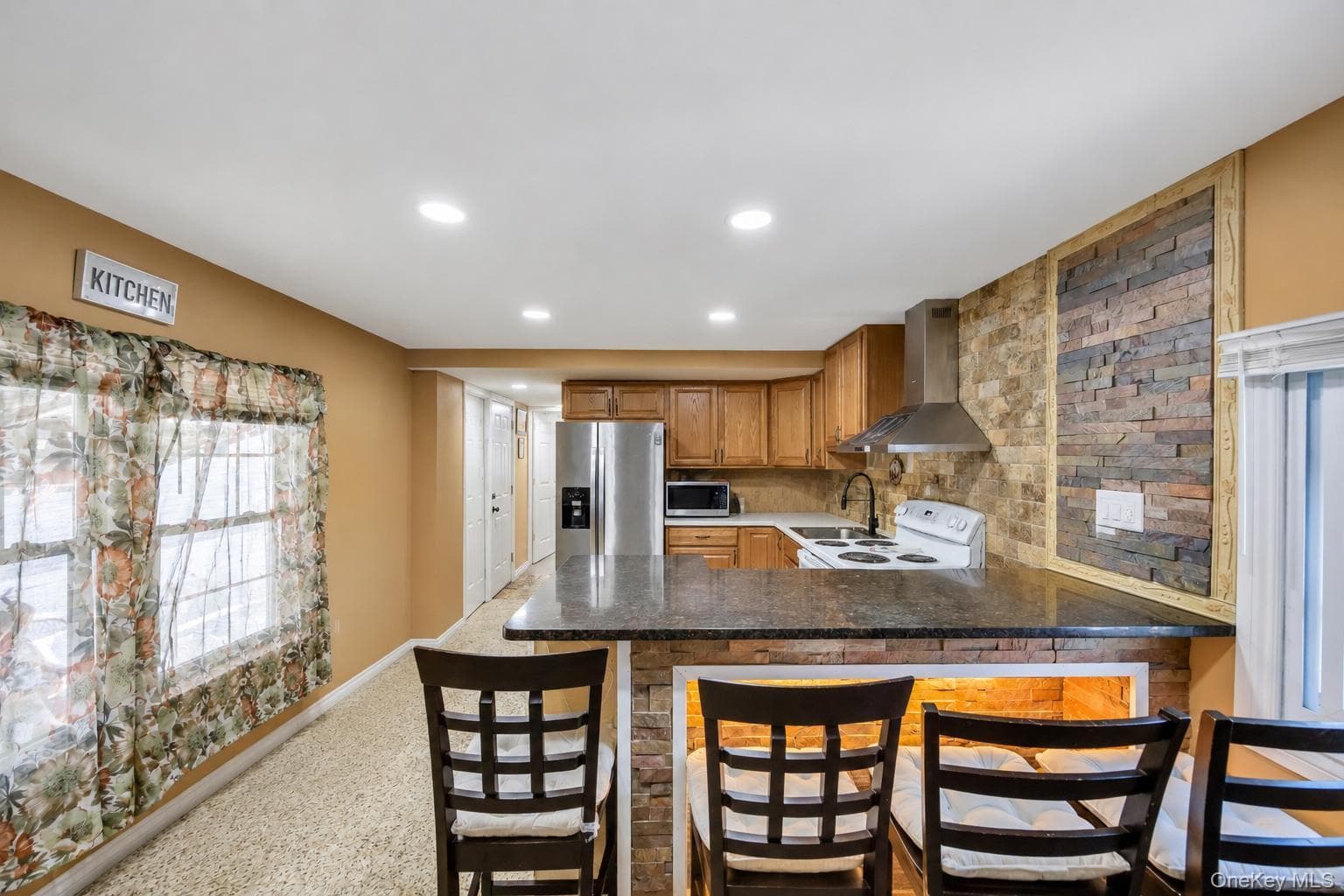 600 Broadway Unit: D14 thumbnail 11