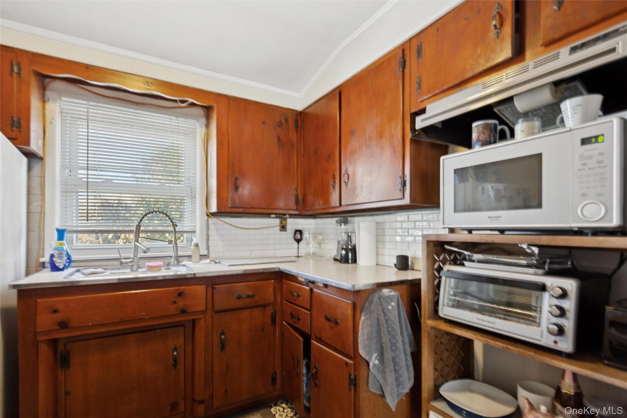 227 Sunset Avenue thumbnail 35