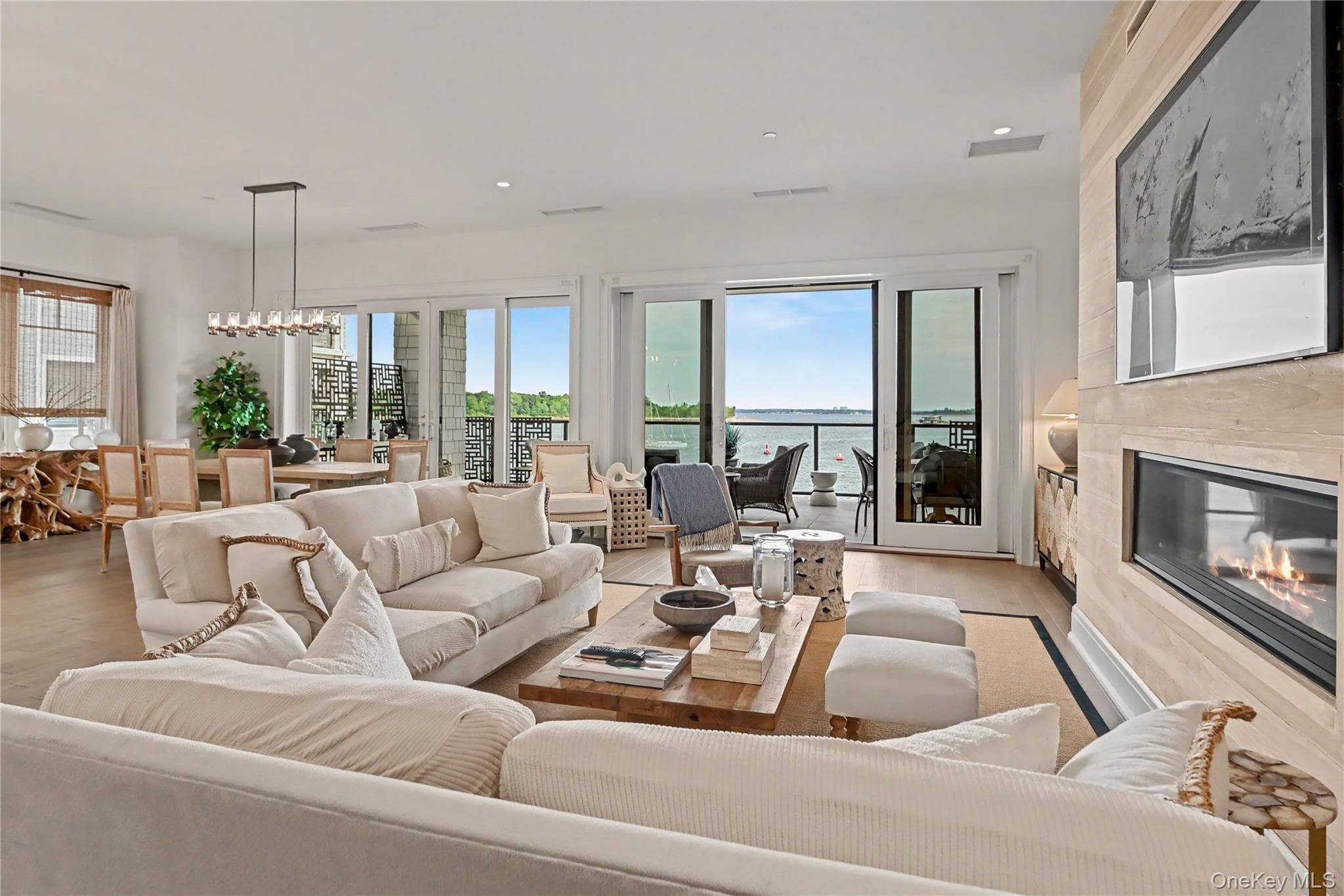 740 Davenport Avenue Unit: 1 thumbnail 4