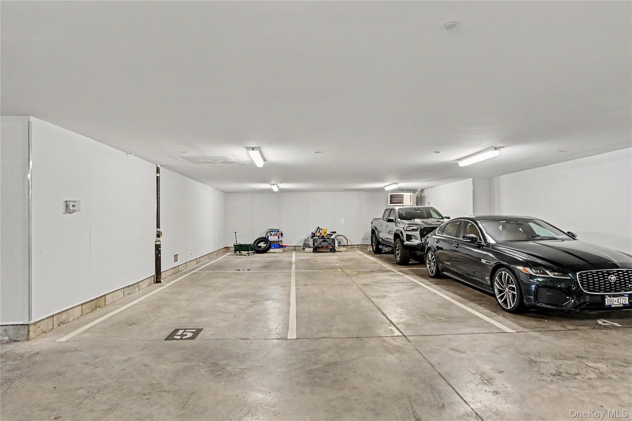 740 Davenport Avenue Unit: 1 thumbnail 42