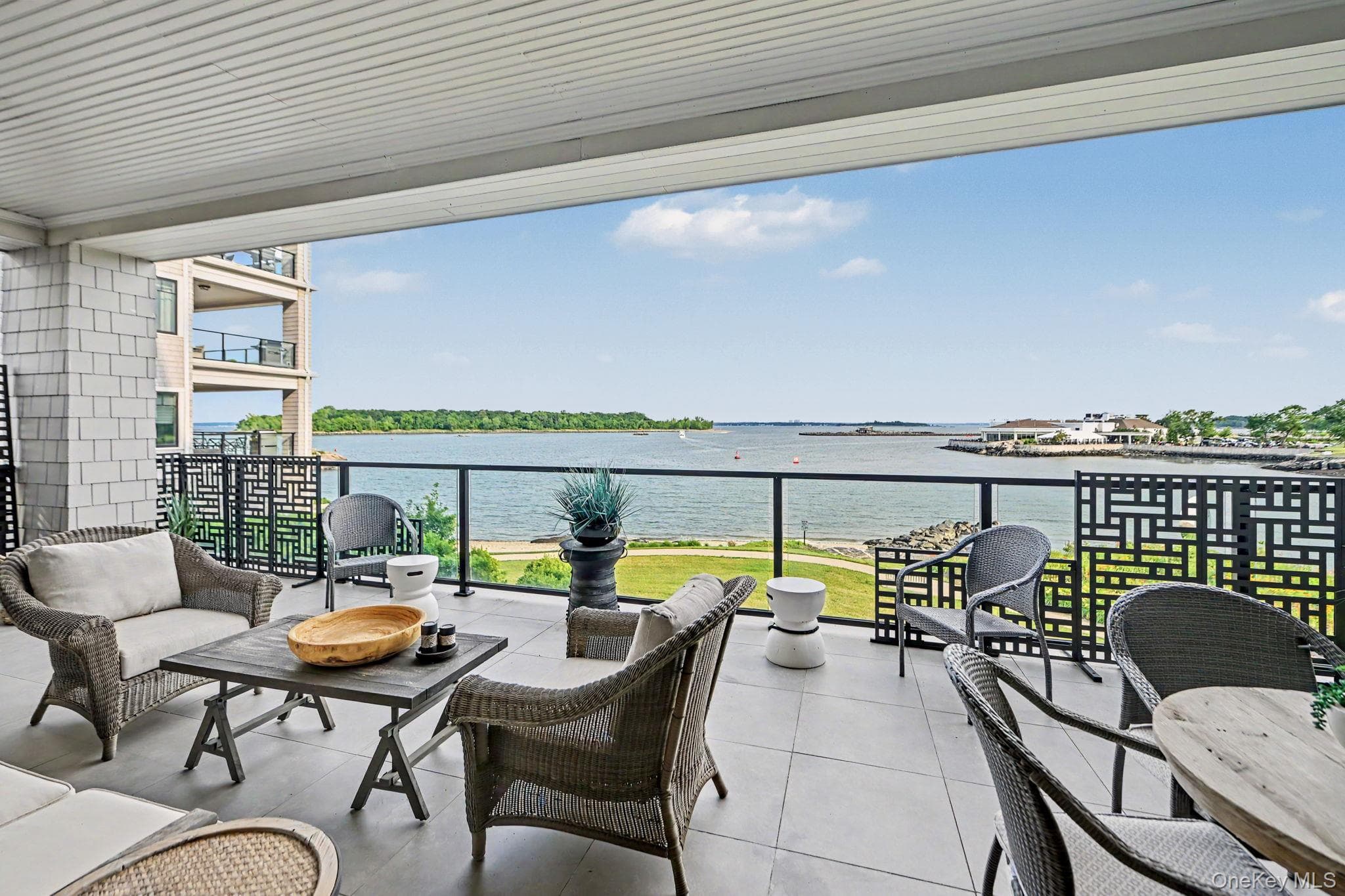740 Davenport Avenue Unit: 1 thumbnail 15