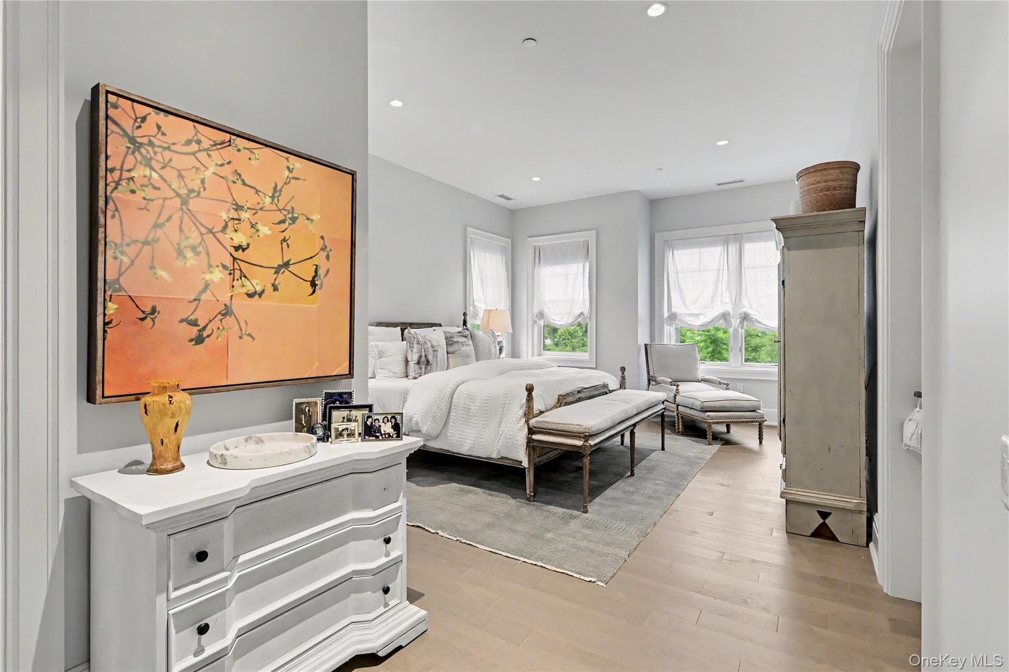 740 Davenport Avenue Unit: 1 thumbnail 21