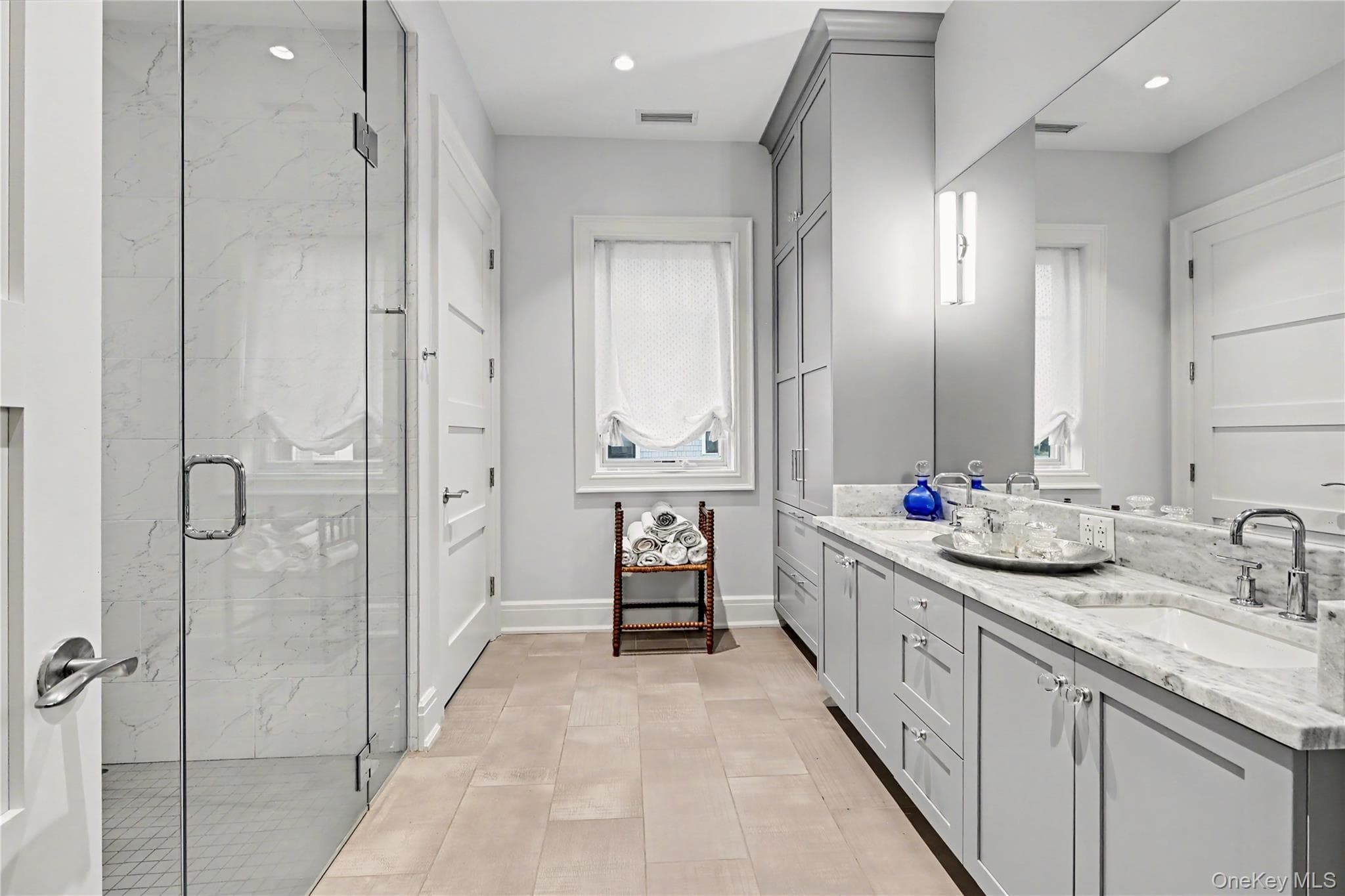740 Davenport Avenue Unit: 1 thumbnail 24