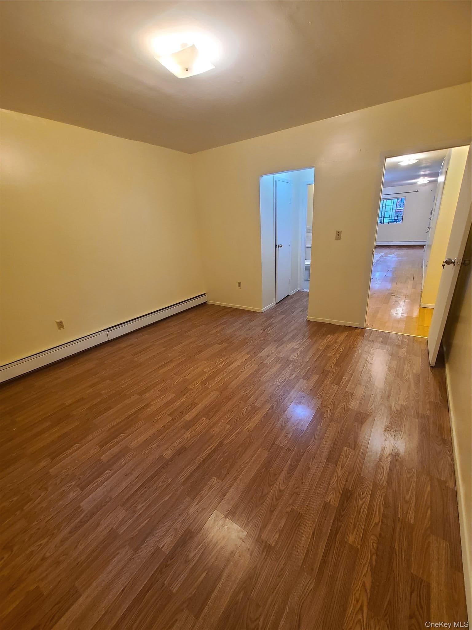 404 E 21st Street thumbnail 4