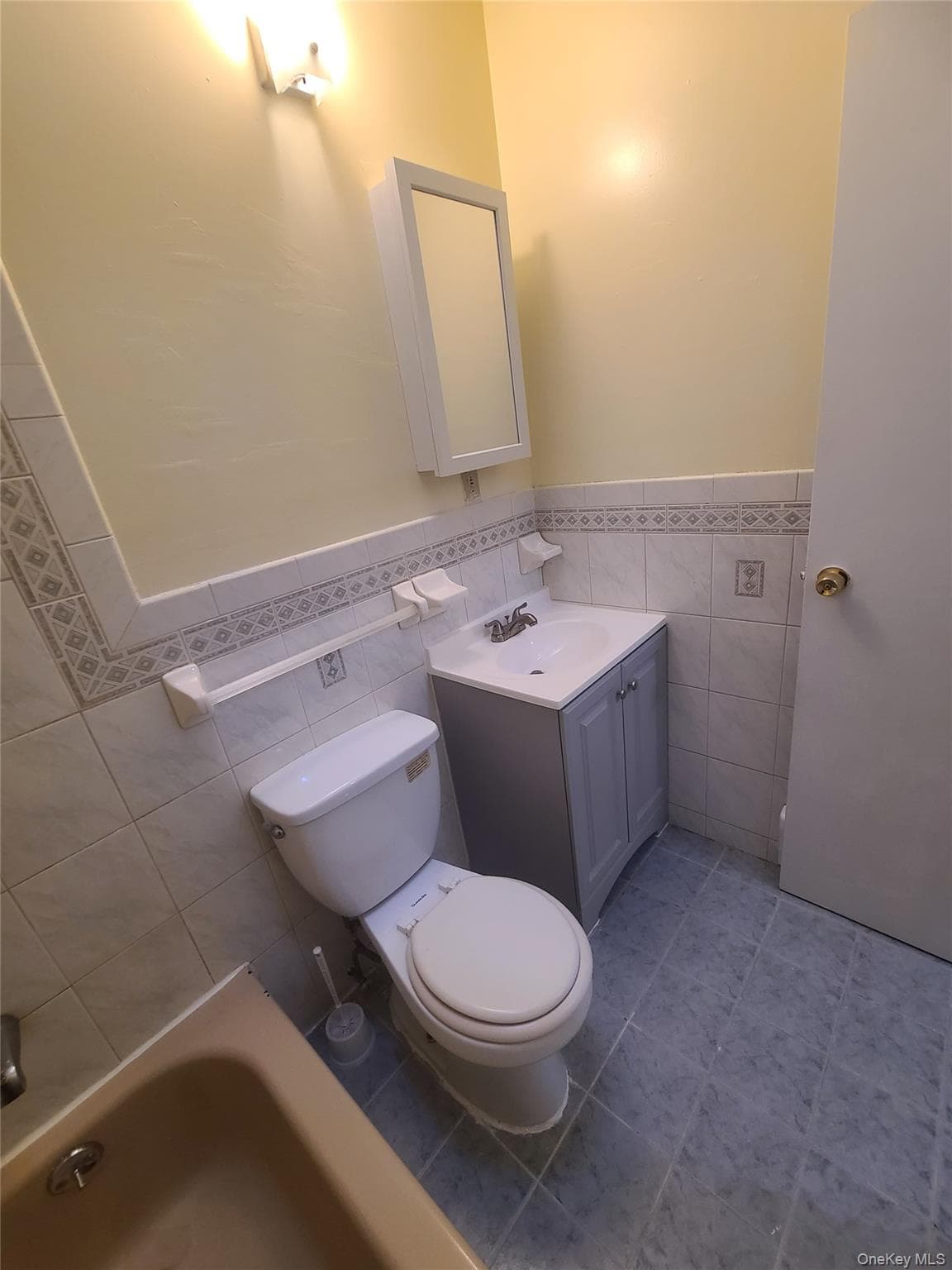 404 E 21st Street thumbnail 30