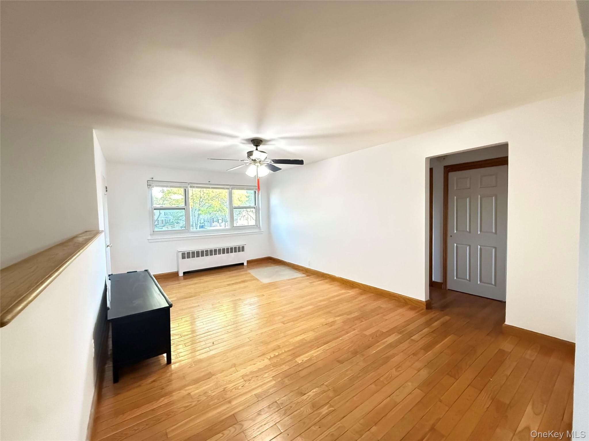 150-19 Jewel Ave Ave Unit: 310B thumbnail 3