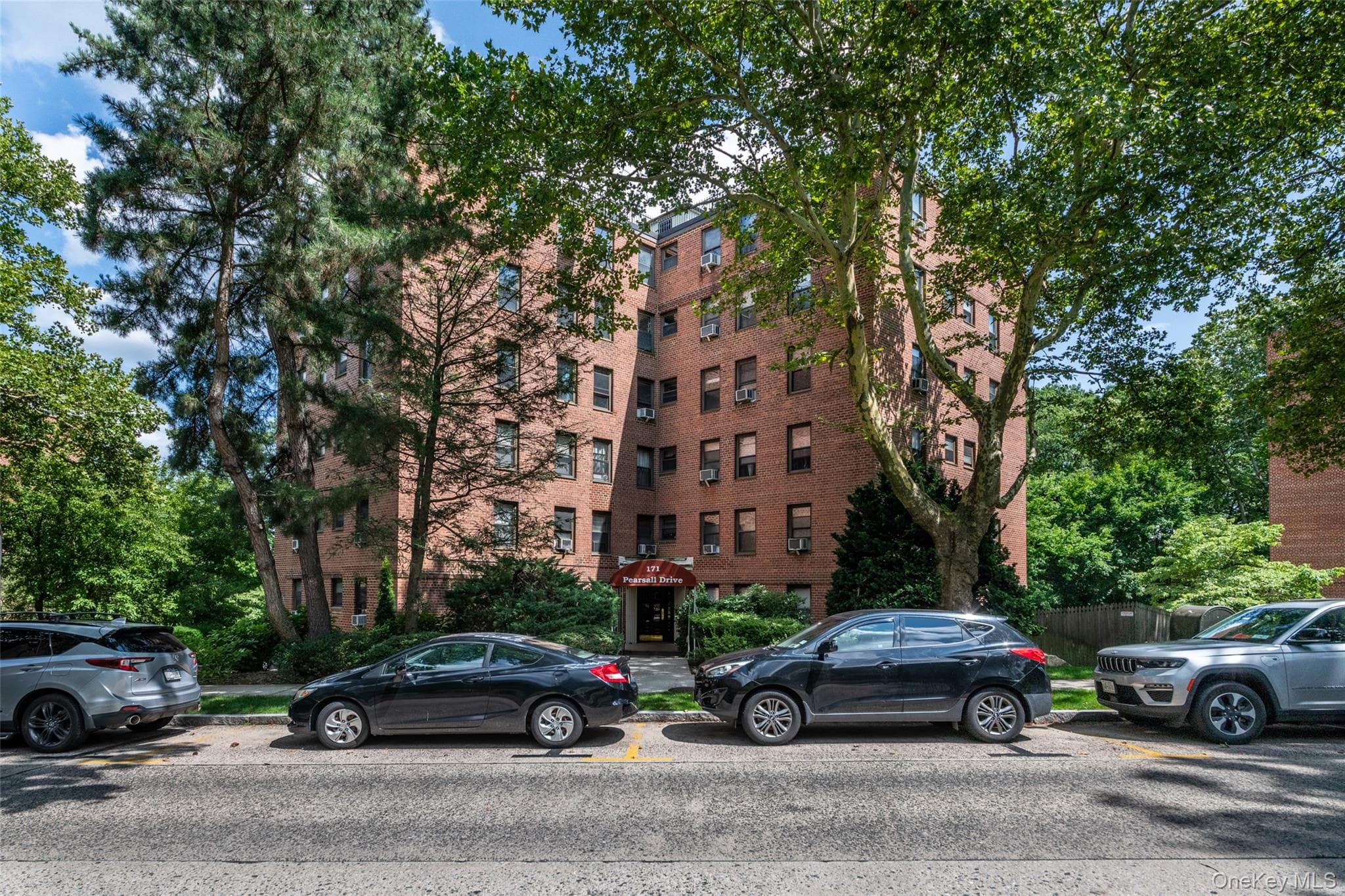171 Pearsall Drive Unit: 6E/6F thumbnail 3