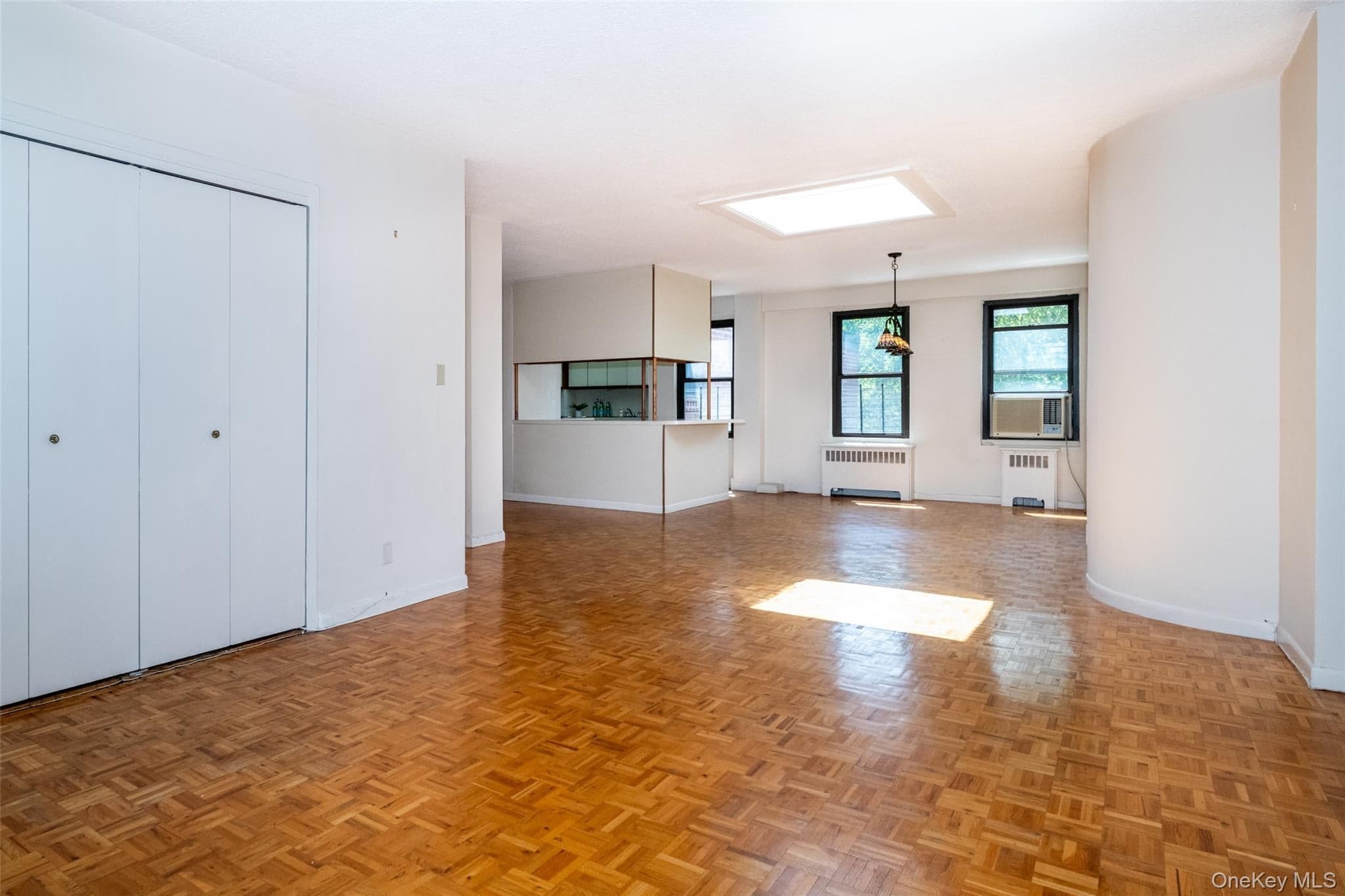 171 Pearsall Drive Unit: 6E/6F thumbnail 12