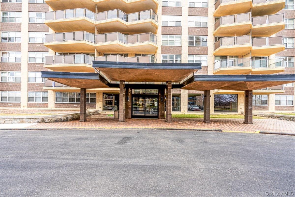 17-85 215th Street Unit: 4M thumbnail 30