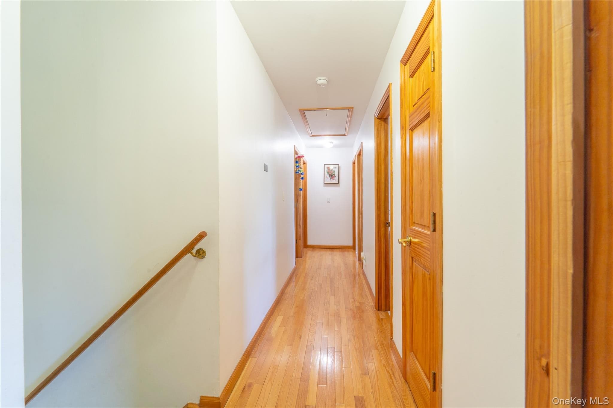 220 Jerusalem Avenue thumbnail 20