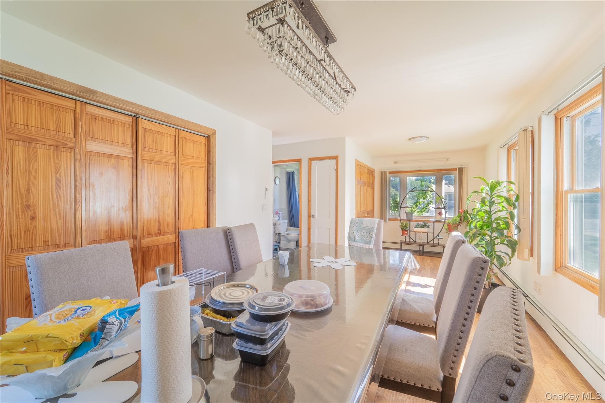 220 Jerusalem Avenue thumbnail 11