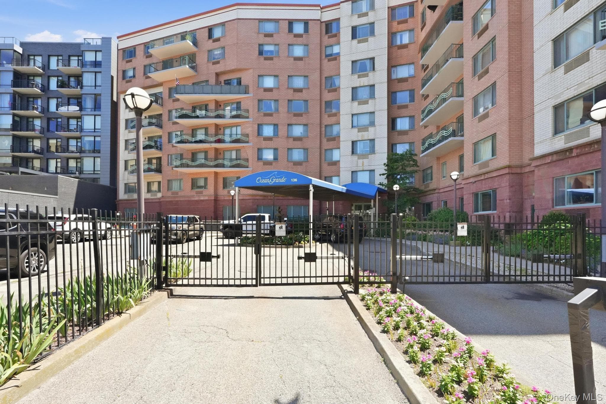 136 Beach 117th Street Unit: 7J thumbnail 3