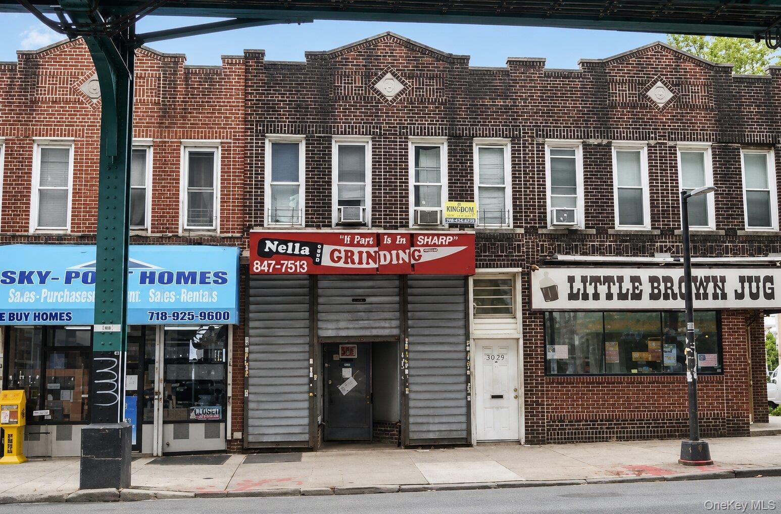 12404 Jamaica Avenue photo 1