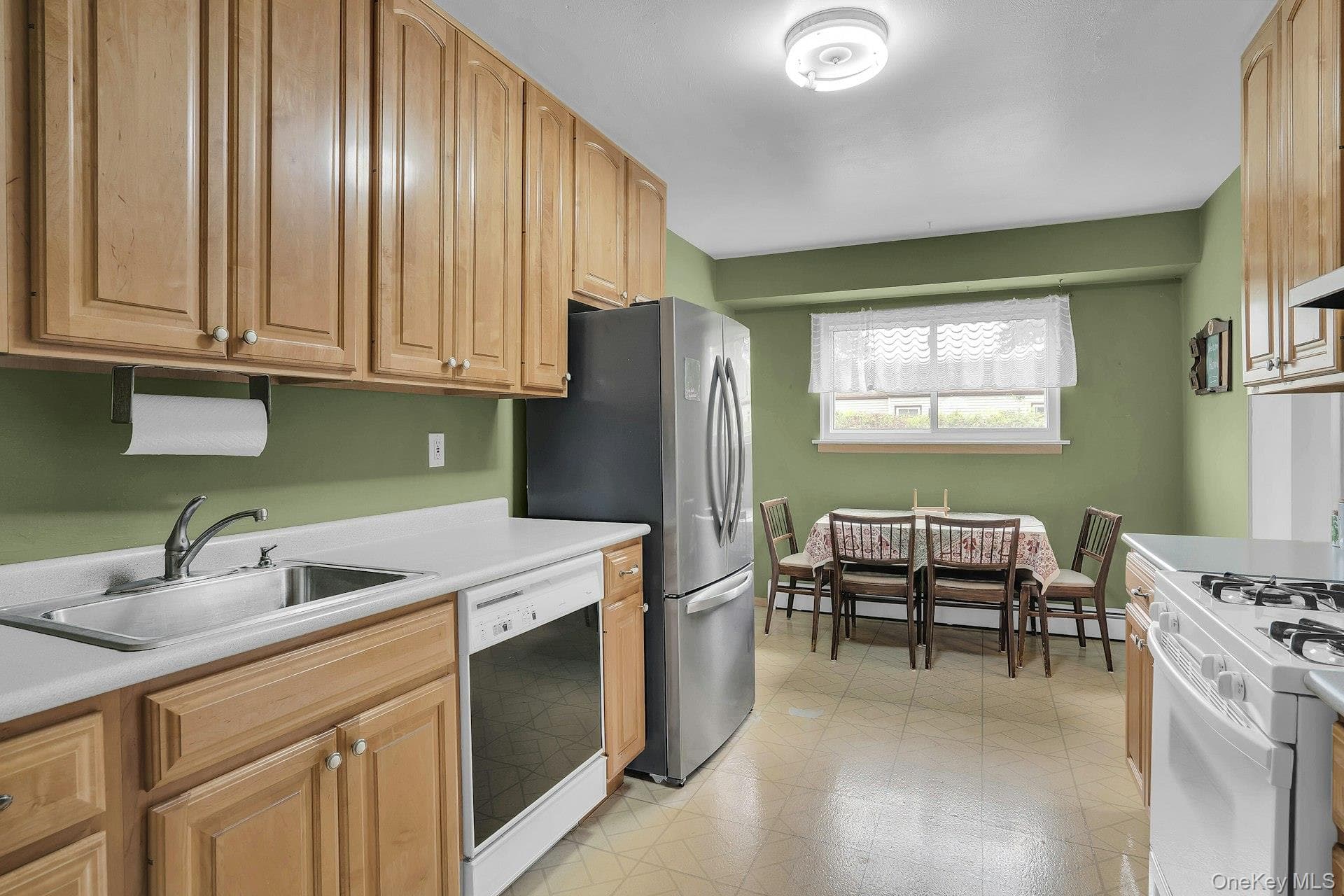 206 Alkier Street thumbnail 21