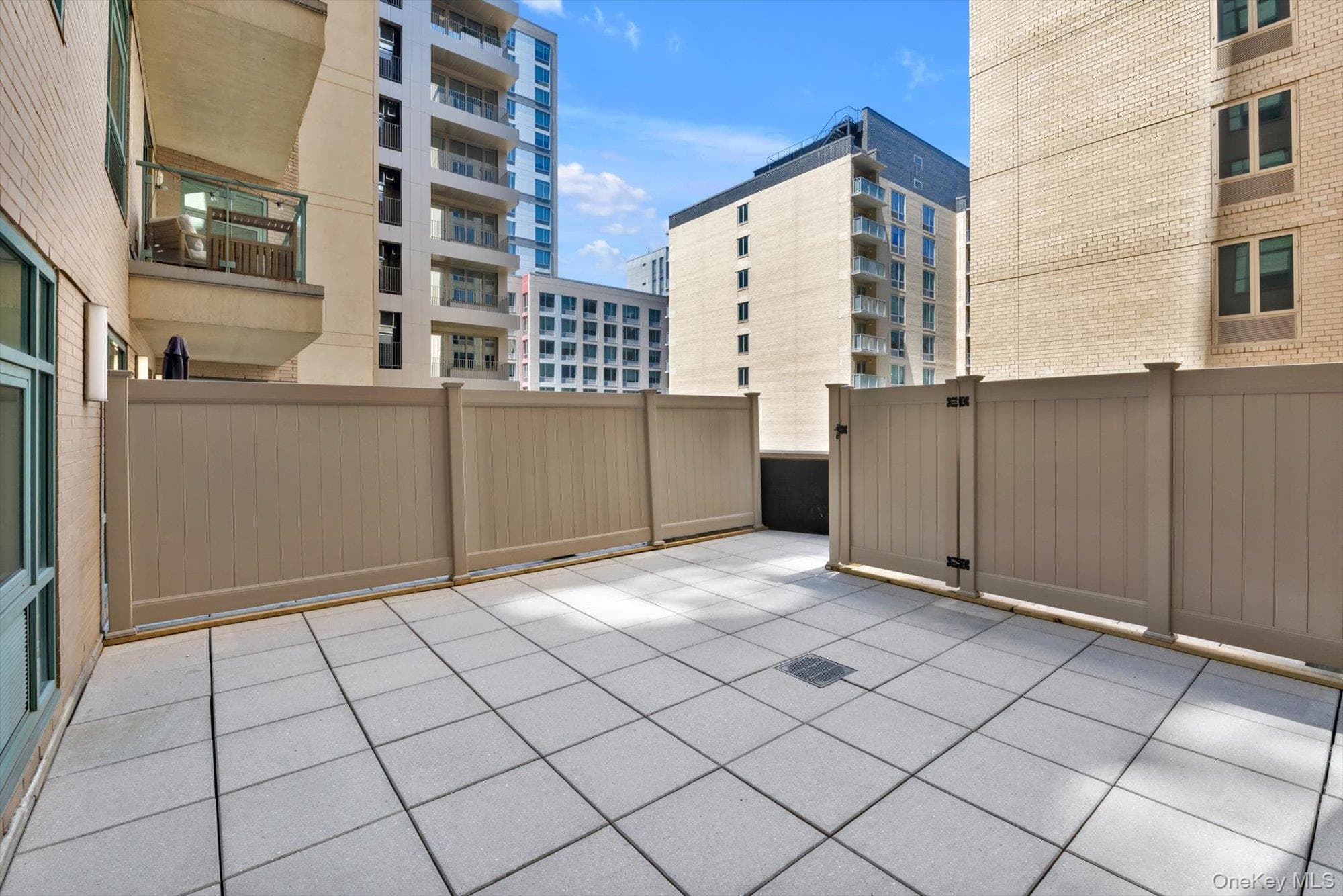 2415 Queens Plaza Unit: 6B thumbnail 25