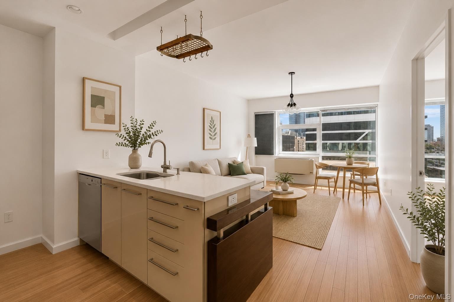 2415 Queens Plaza Unit: 6B thumbnail 14