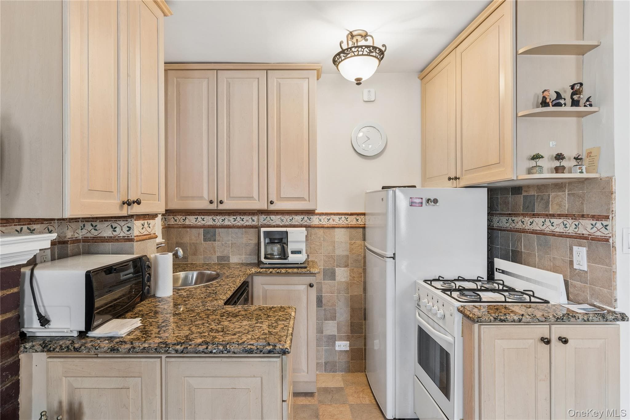 150 Burns Street Unit: 3F thumbnail 2