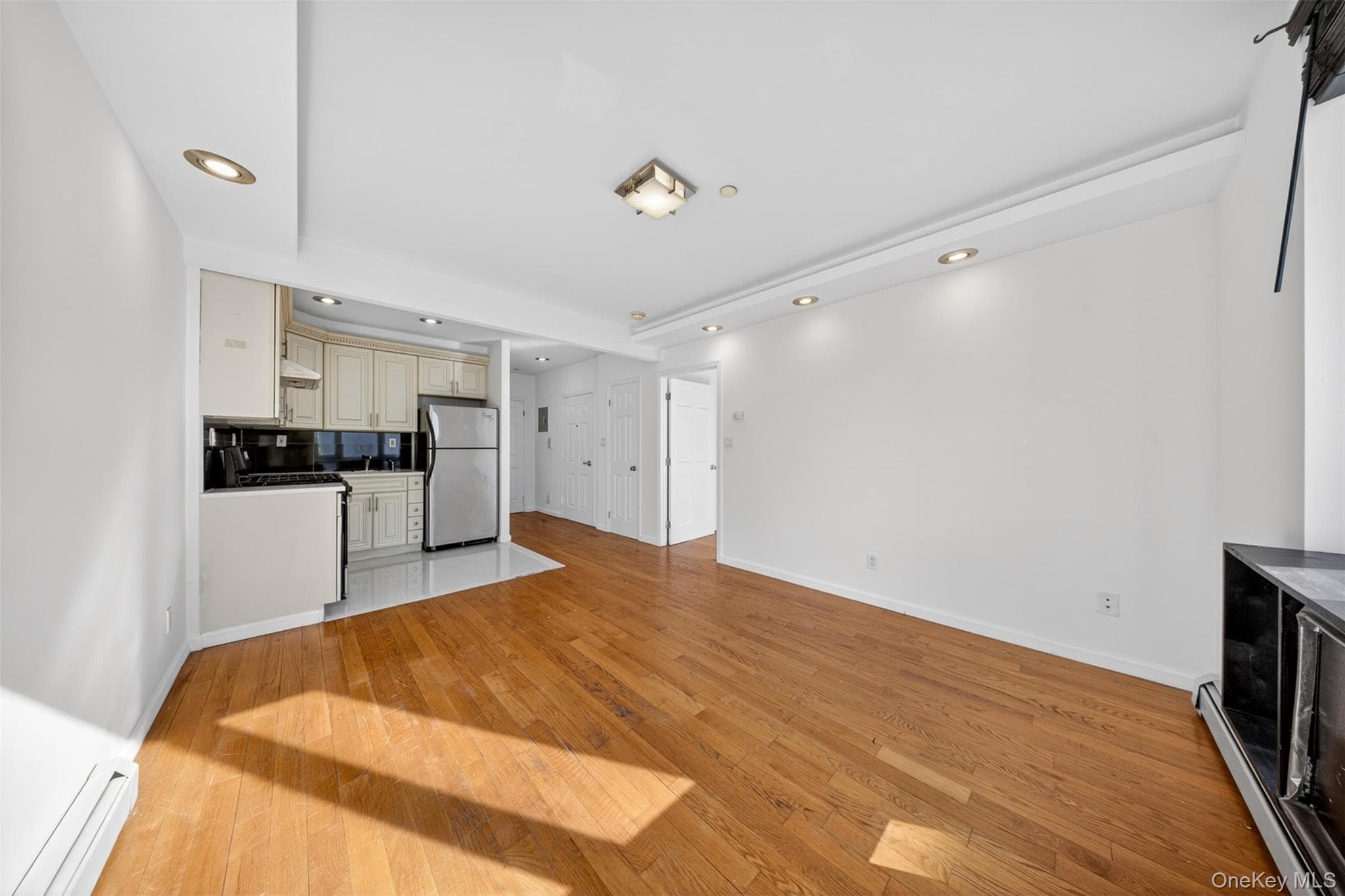 82-20 Britton Avenue thumbnail 26