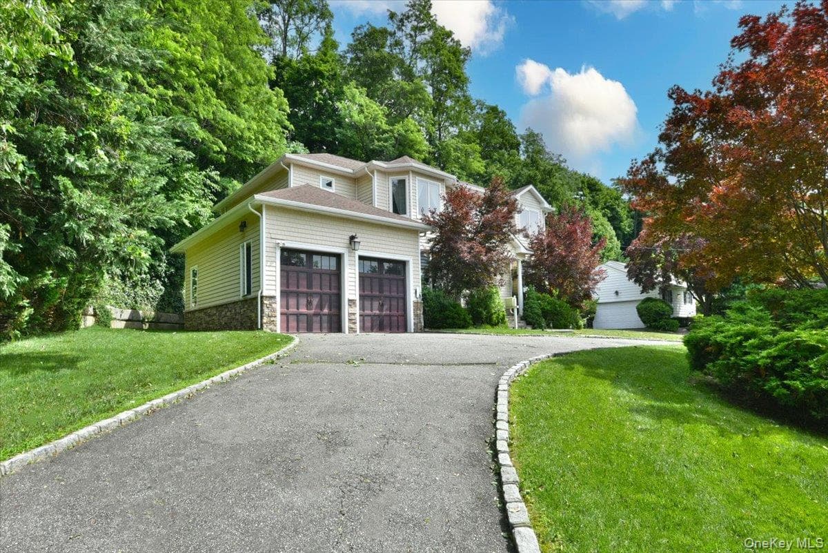 245 Harbor Hill Road thumbnail 5