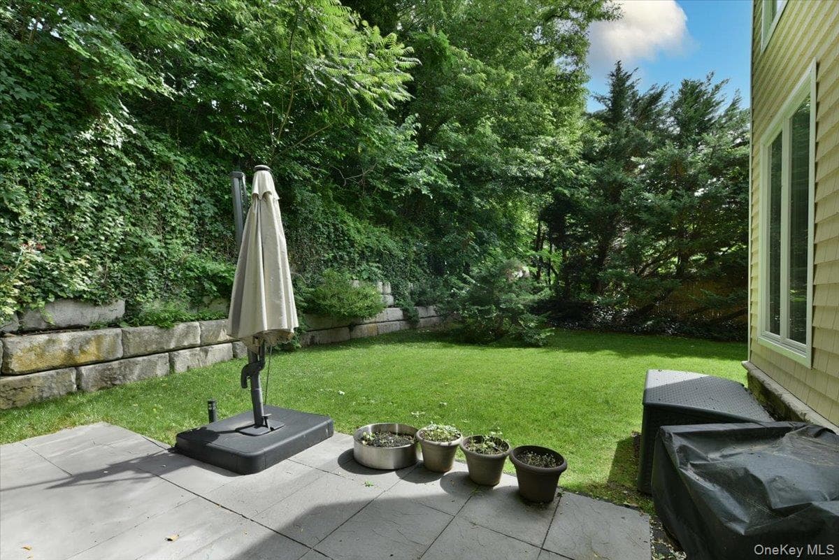 245 Harbor Hill Road thumbnail 31