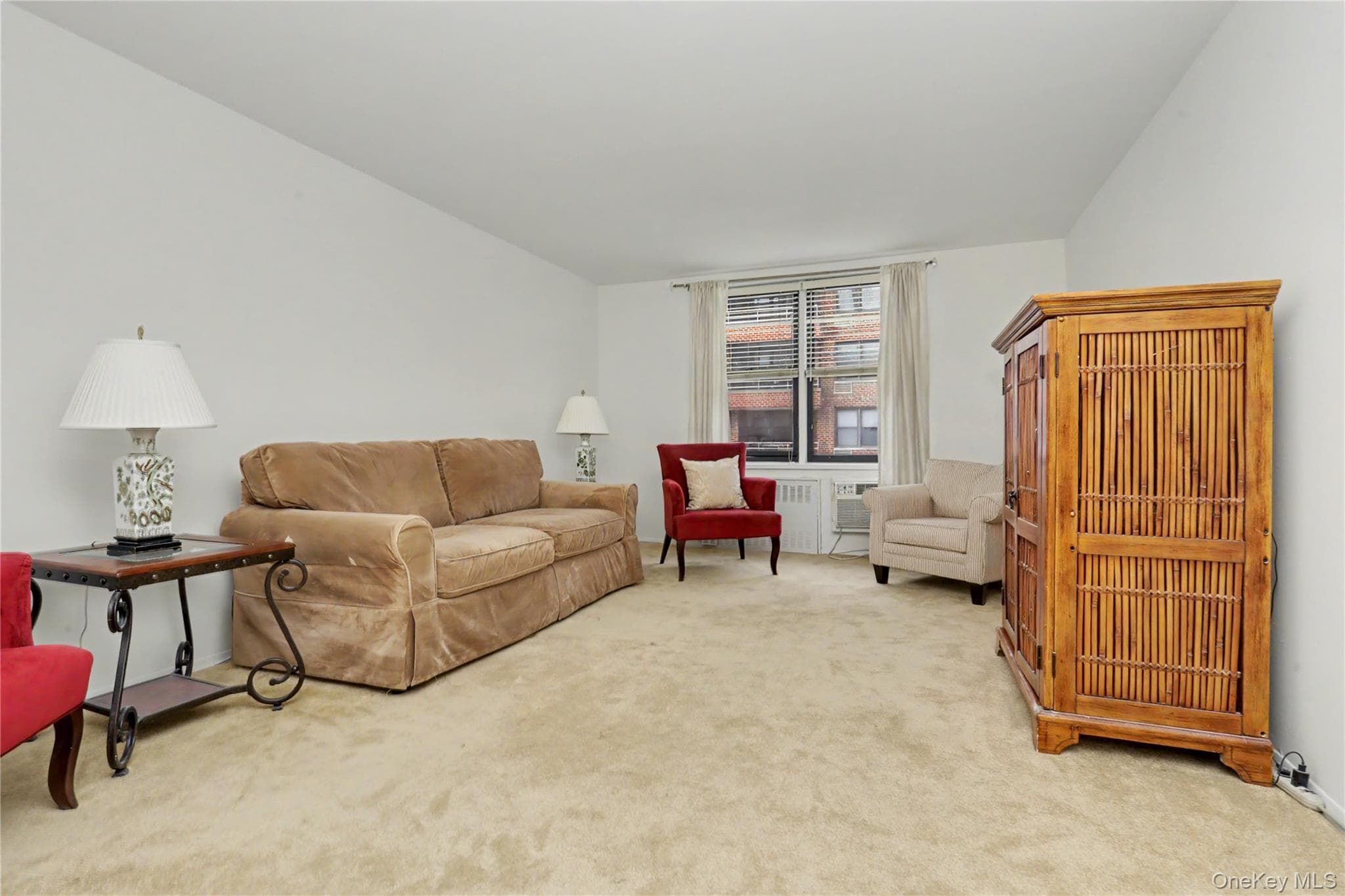 60 Barker ST Unit: 323 thumbnail 3