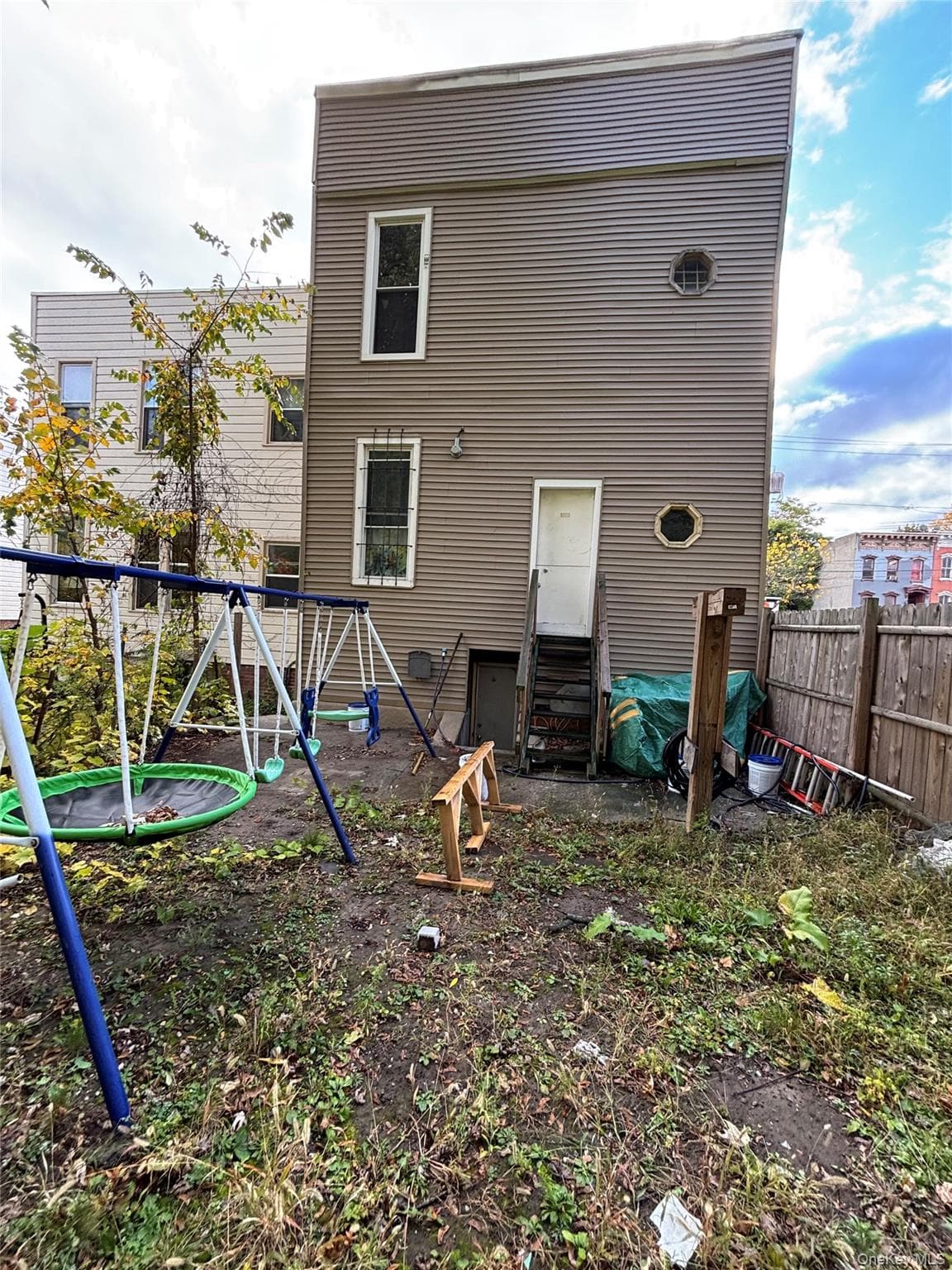 323 Clinton Avenue thumbnail 27