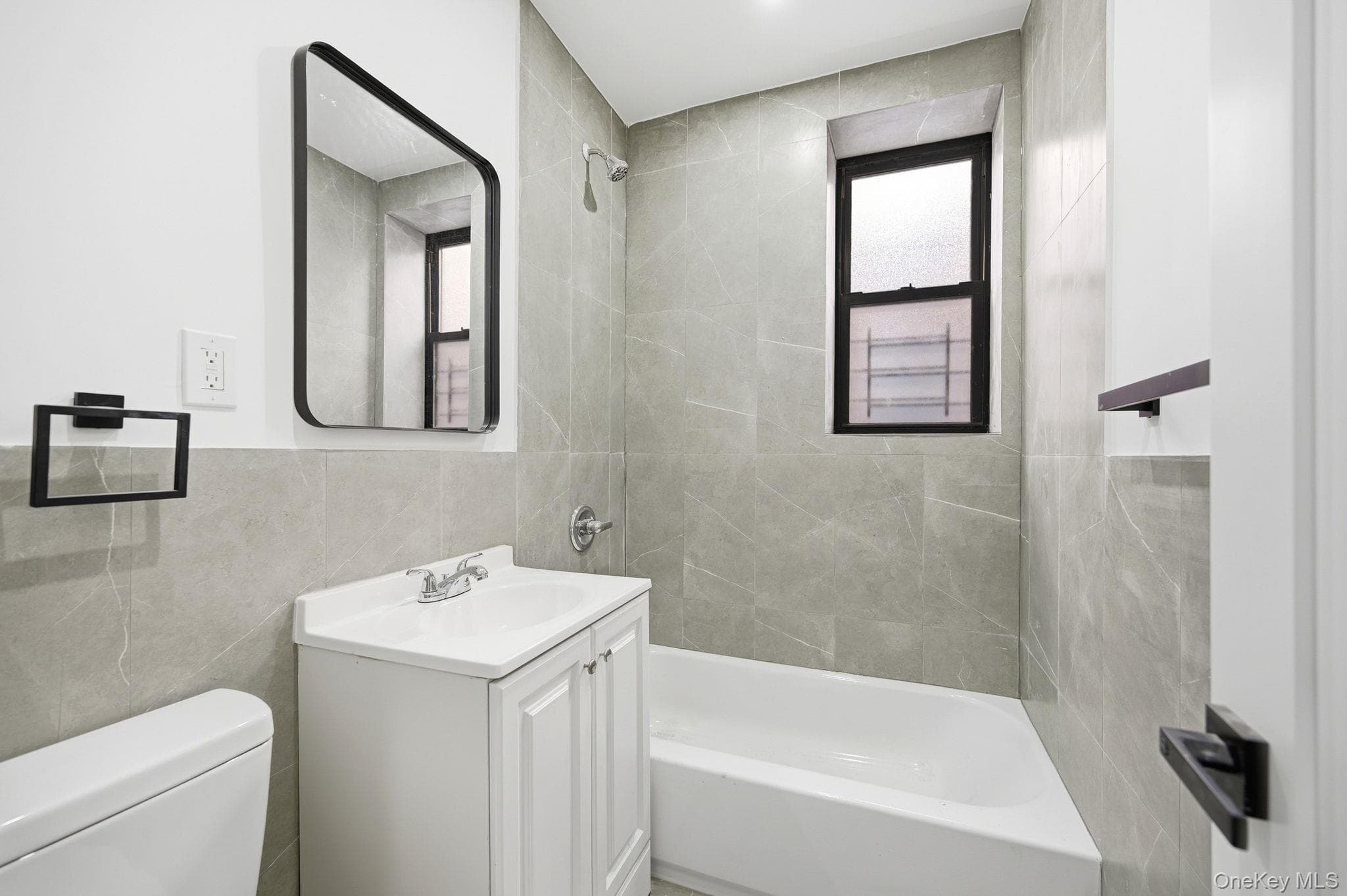 2152 Muliner Avenue thumbnail 24