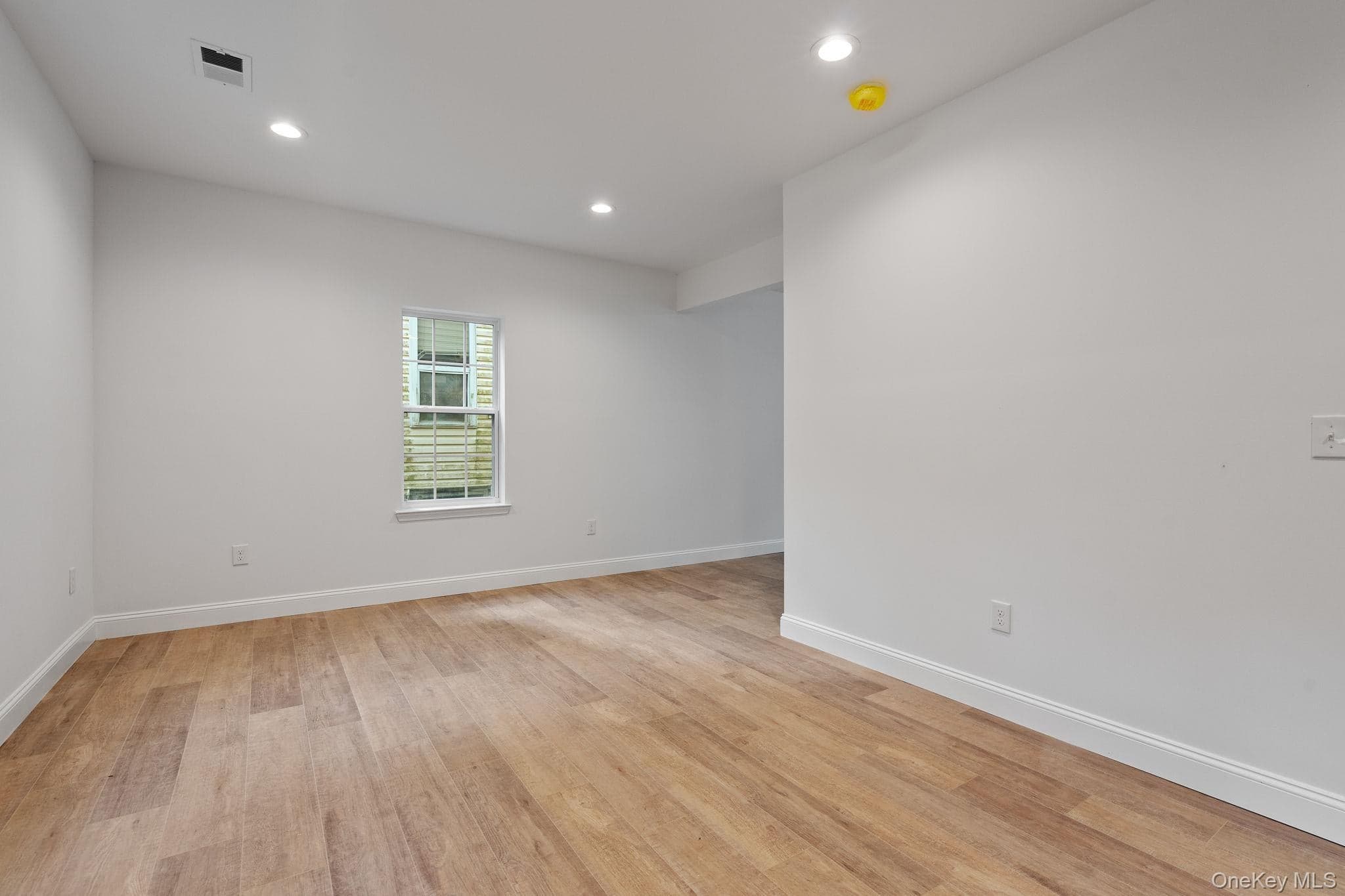 7 Lafayette Street thumbnail 9