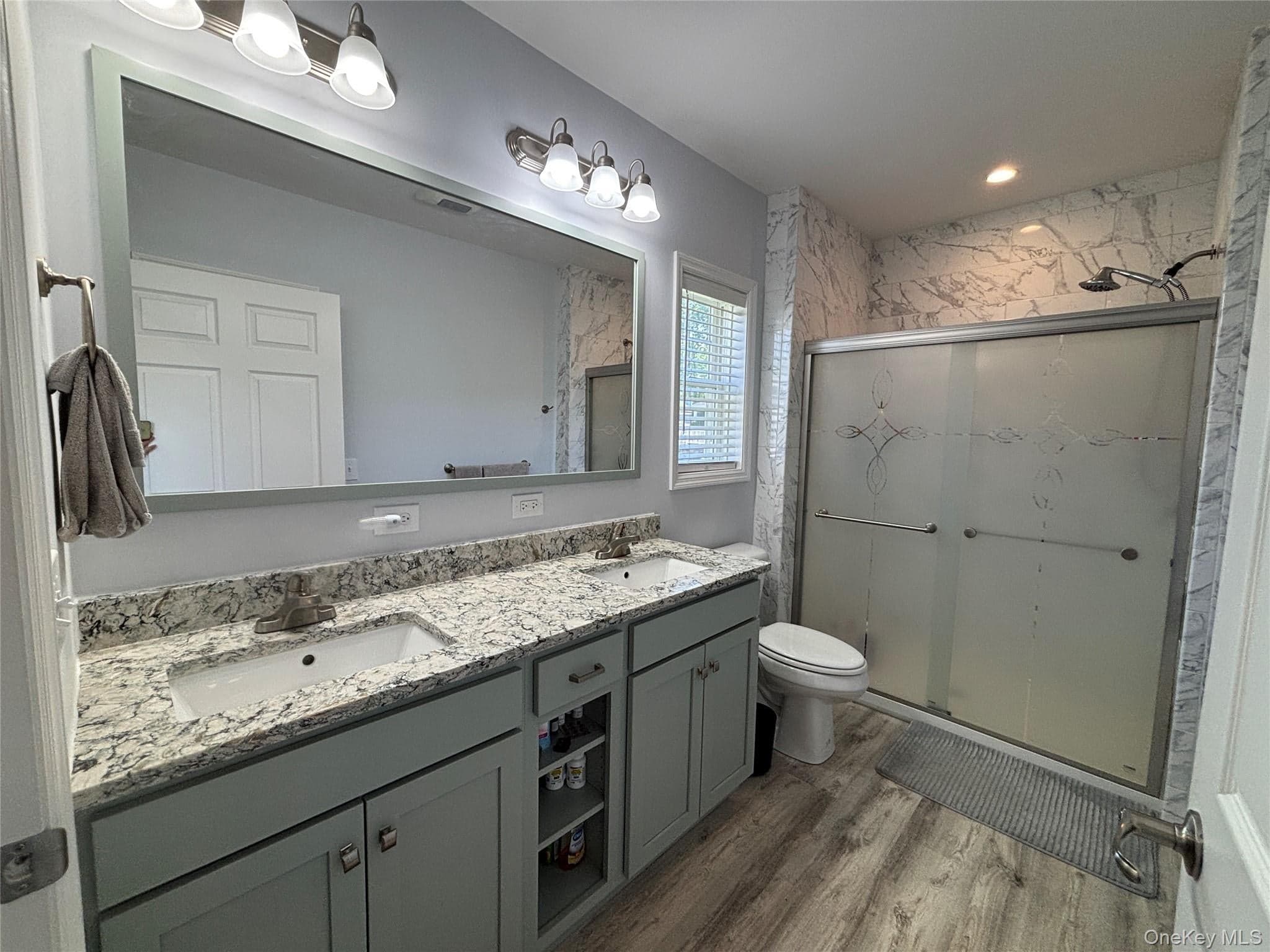 1661 Old Country Road Unit: 563 thumbnail 31