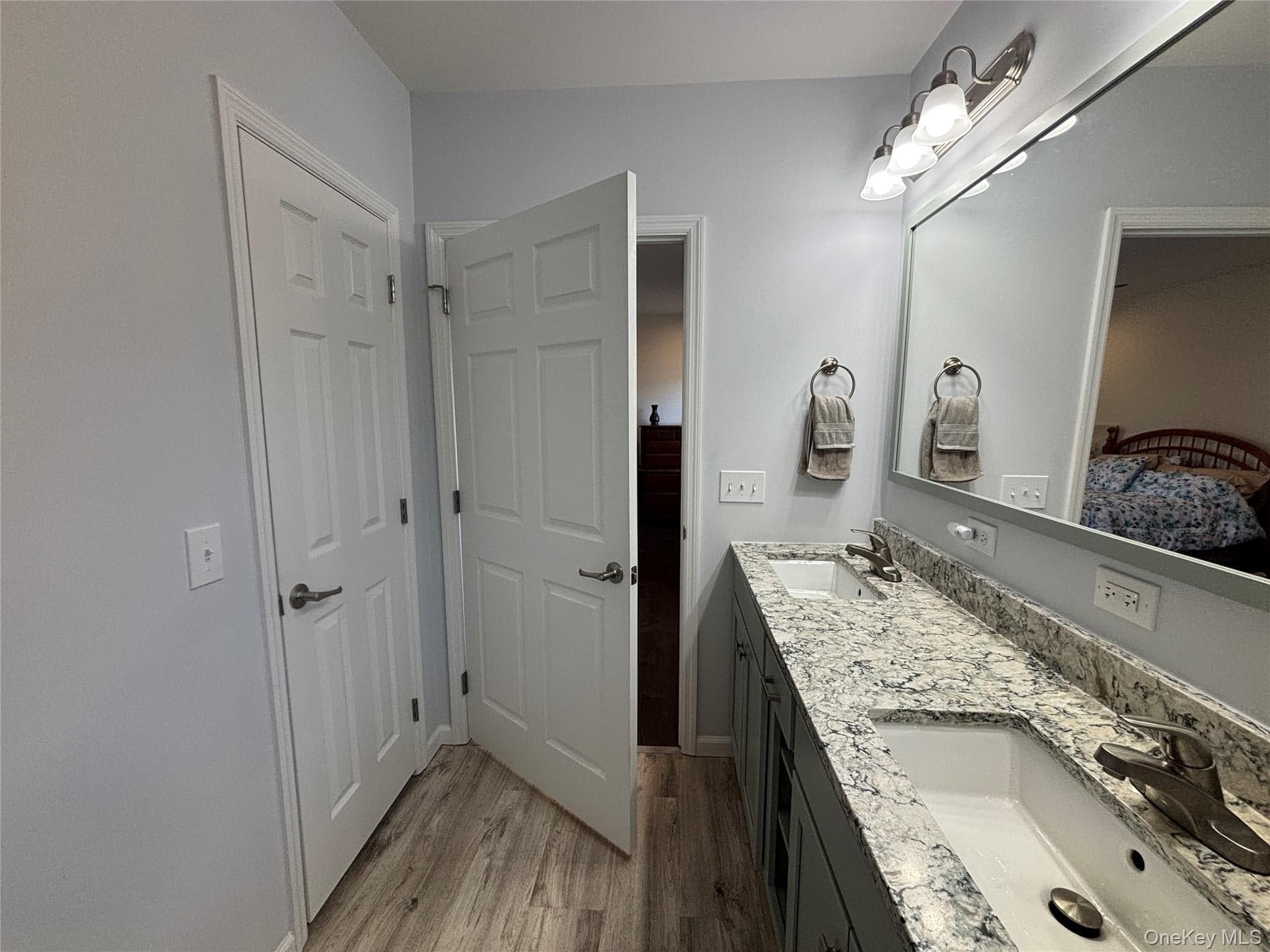 1661 Old Country Road Unit: 563 thumbnail 33