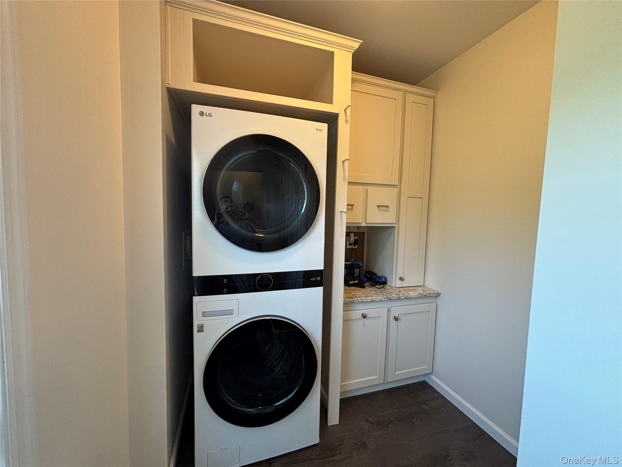 1661 Old Country Road Unit: 563 thumbnail 25
