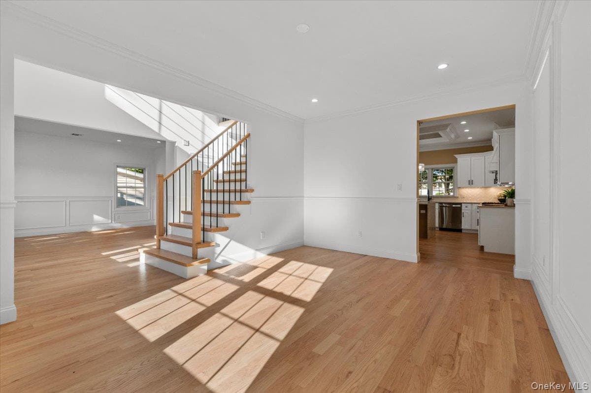 331 Orchid Road thumbnail 19