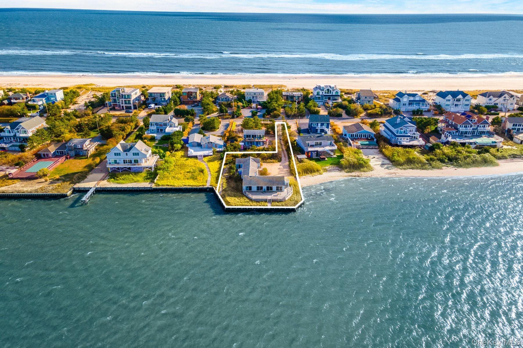 654A Dune Road thumbnail 2