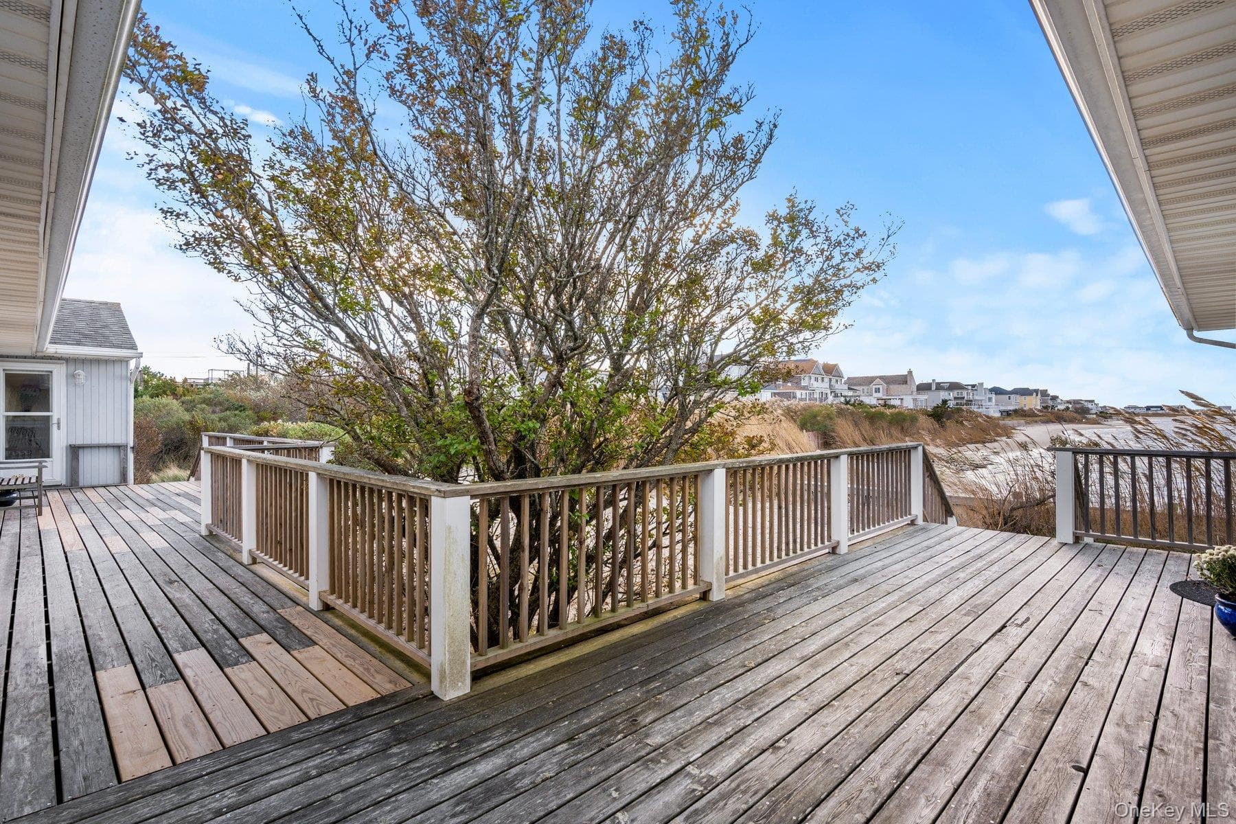 654A Dune Road thumbnail 25