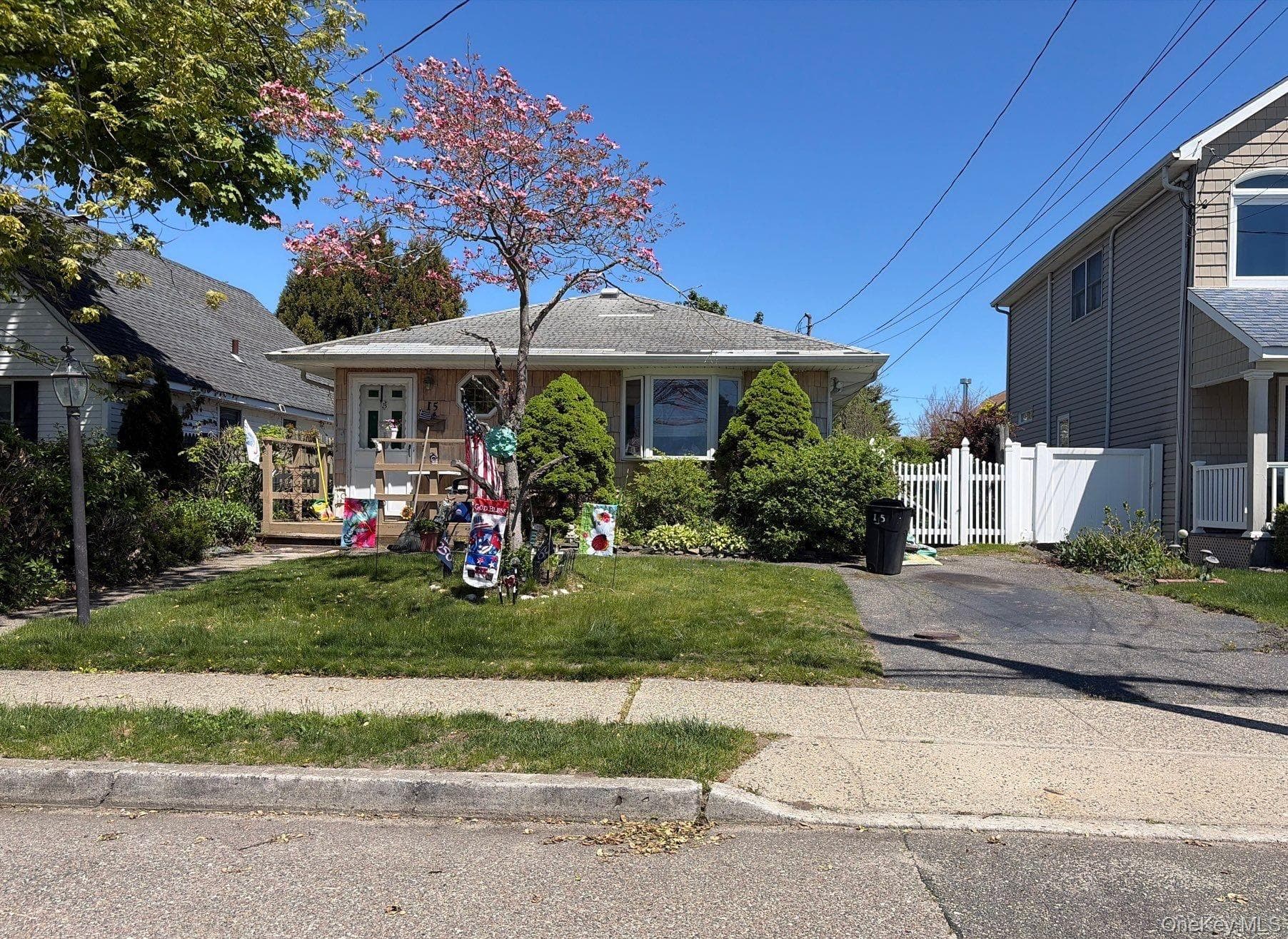 15 E Jackson Avenue thumbnail 3