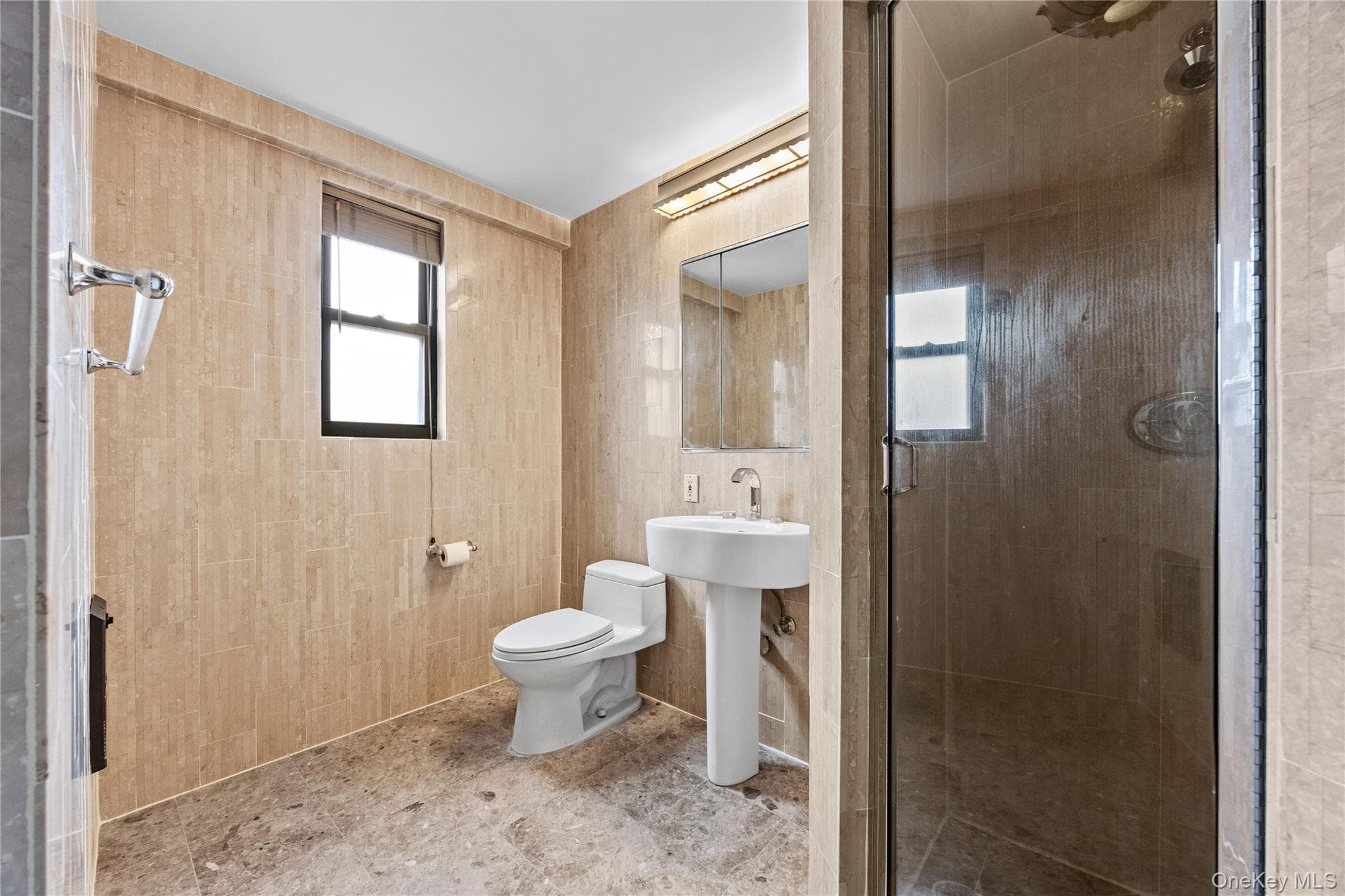 201 E 28th Street Unit: 16AB thumbnail 23